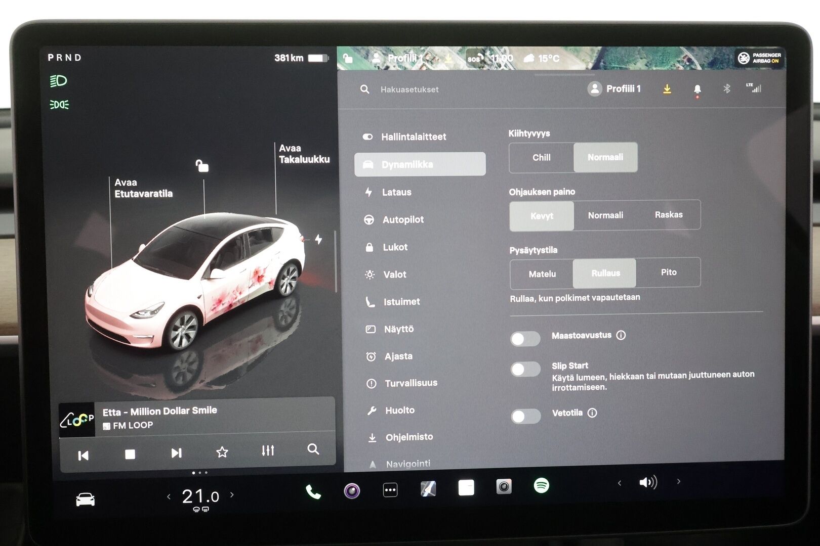 TESLA MODEL Y 2023 Long Range AWD  - | Koukku | ILP | Lasikatto | ACC | Matrix-LED | P.Kamera | Muistipenkki | Premium Audio | Kaistavahti | Navi | Keyless | 2x Latauskaapelit | Kahdet renkaat | 