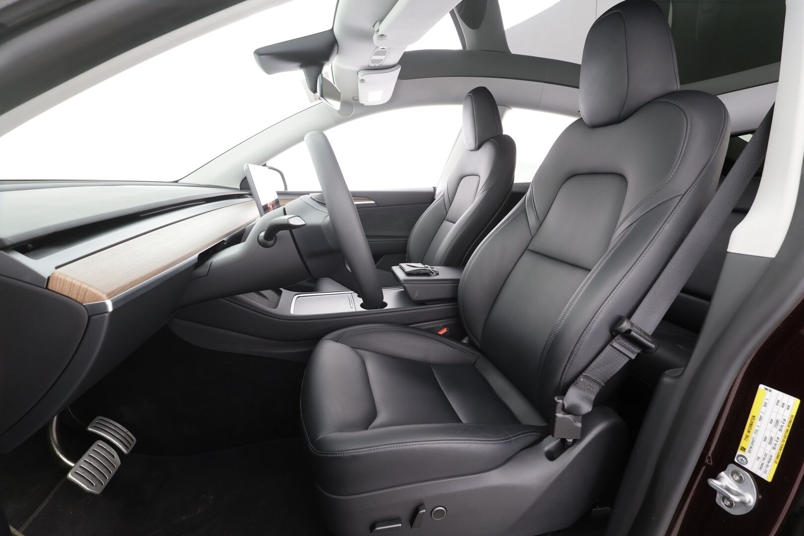TESLA MODEL Y 2023 Performance - | Koukku | ILP | Lasikatto | ACC | Matrix-LED | P.Kamera | Muistipenkki | Premium Audio | Kaistavahti | Navi | Keyless | 2x Latauskaapelit | Kahdet renkaat |