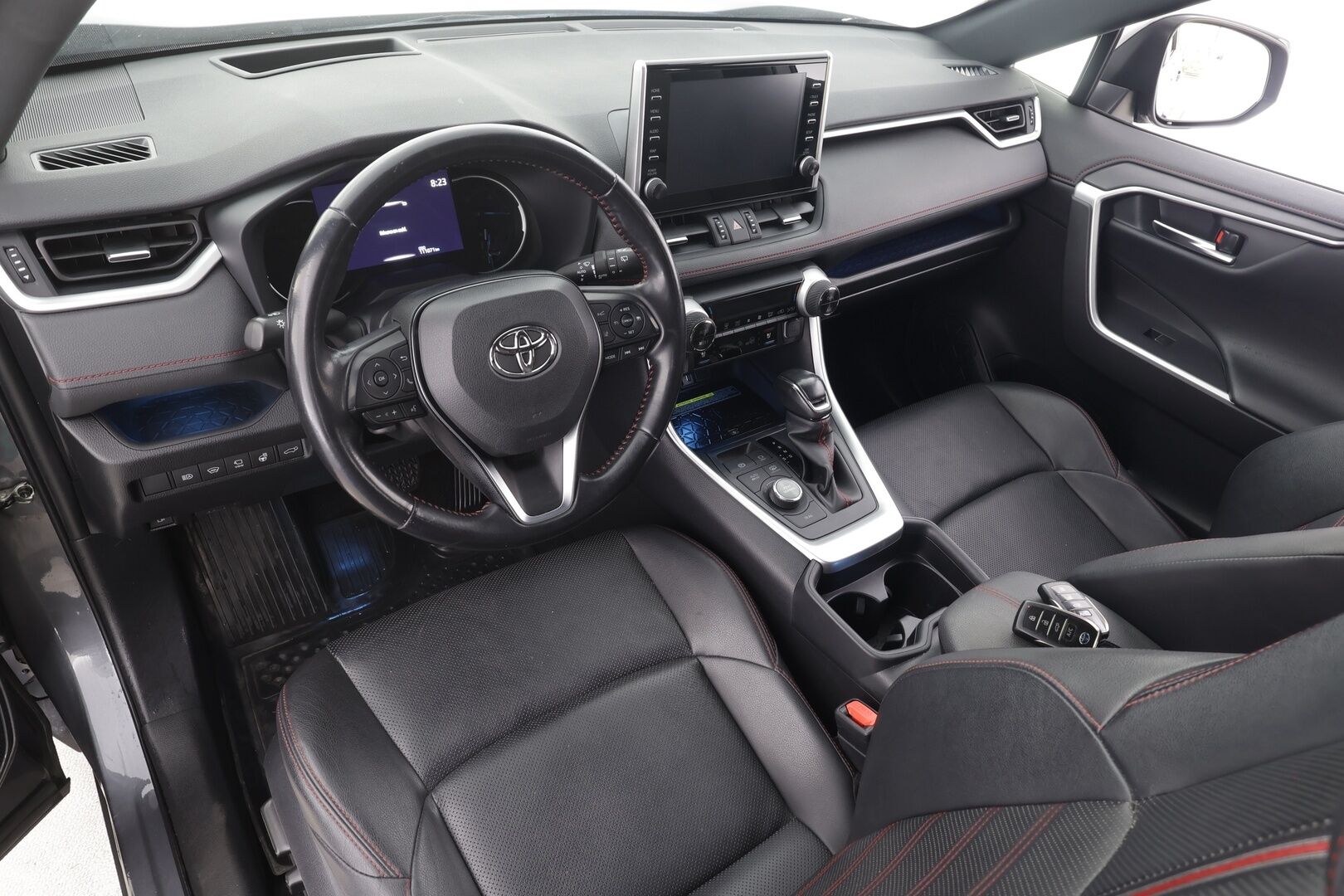 TOYOTA RAV4 PLUG-IN 2020 Hybrid 2,5 AWD-i Premium - WEBASTO | ACC | Vetokoukku | HUD | 360-Kamera | Adapt.LED | Ilmastoidut Nahat | Sähköluukku | SUPERVARUSTELTU!