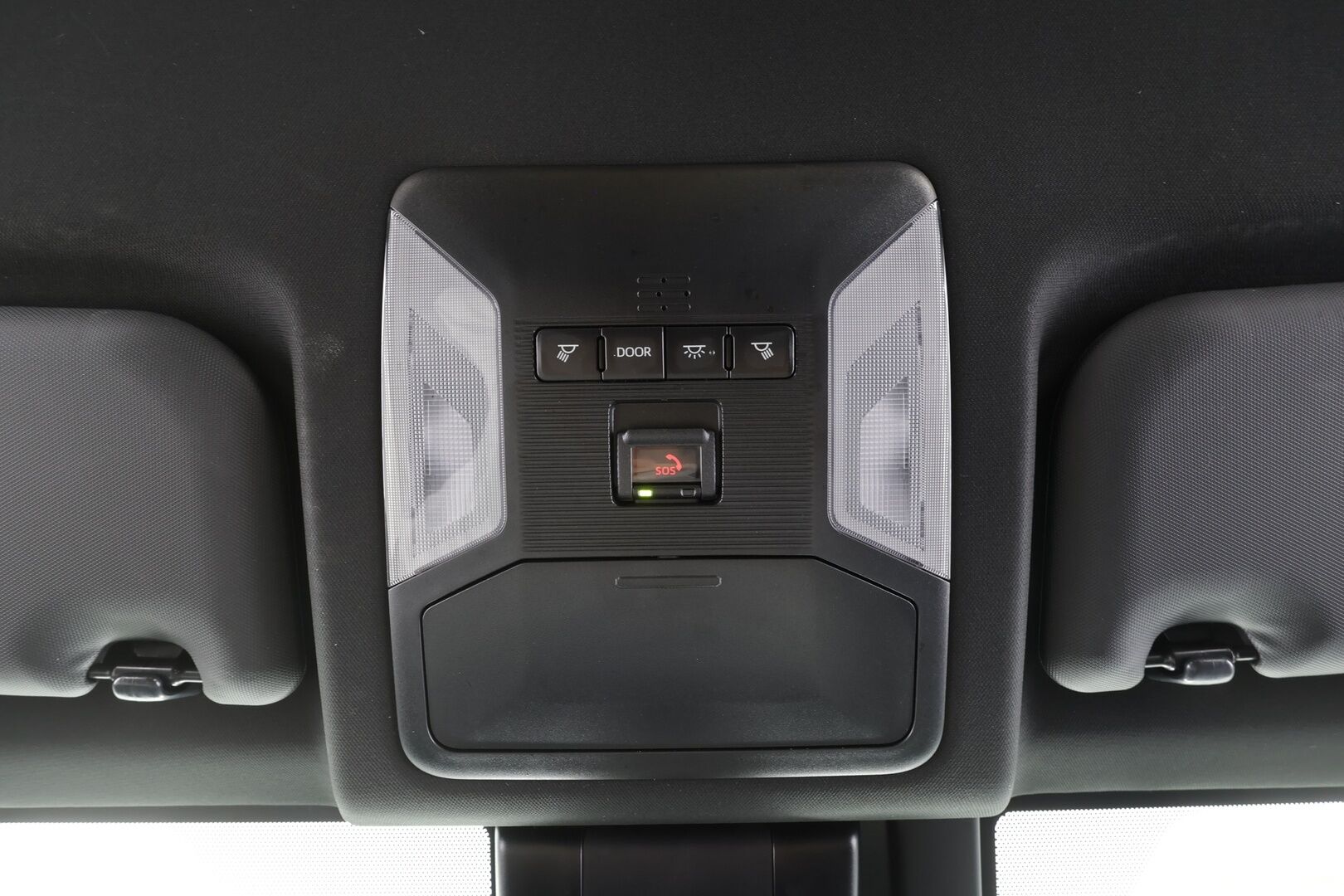 TOYOTA RAV4 PLUG-IN 2020 Hybrid 2,5 AWD-i Premium - WEBASTO | ACC | Vetokoukku | HUD | 360-Kamera | Adapt.LED | Ilmastoidut Nahat | Sähköluukku | SUPERVARUSTELTU!