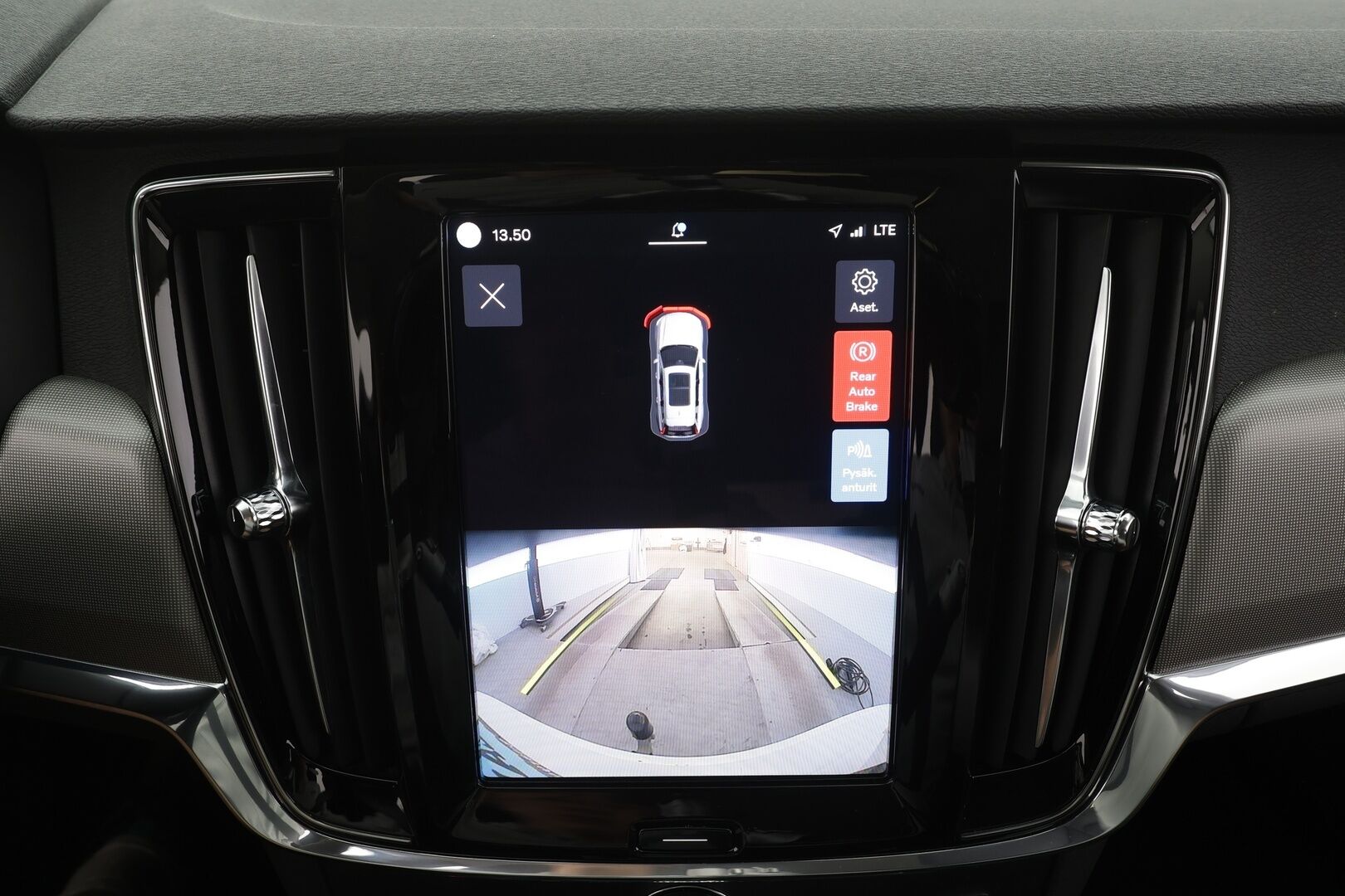 Volvo V90 2023 T6 AWD Long Range Core aut - | Pilot assist | Webasto | Koukku | Full-LED | Muistipenkit | P.Kamera | Keyless | Apple&Android | Kahdet Renkaat |