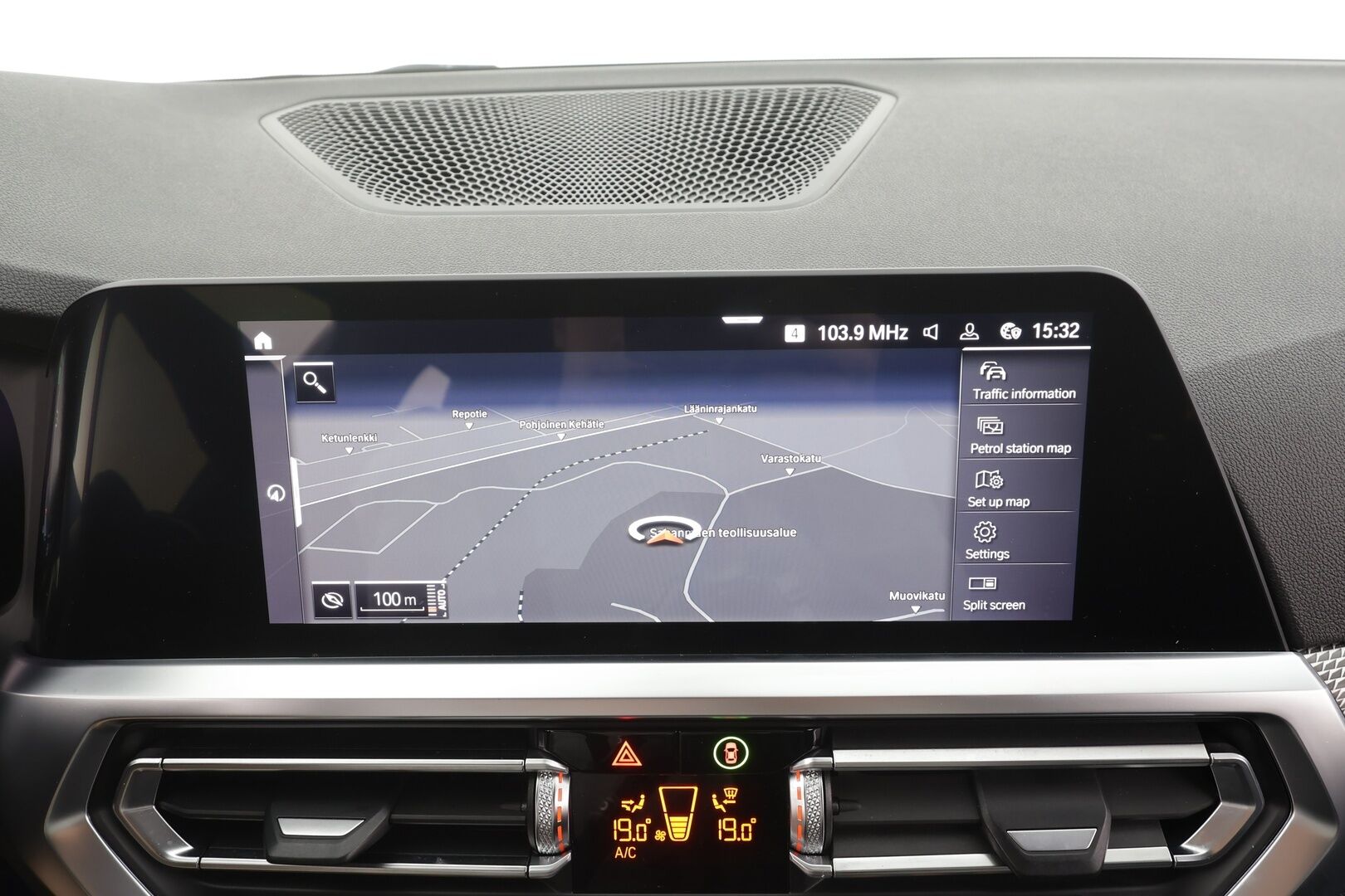 BMW 330 2021 G21 Touring 330i A xDrive Business M-Sport - LED | H&K | Sporttipenkit | P.Tutkat | Navi | Kaistavahti | Digimittaristo | Vakkari | Merkkihuollot