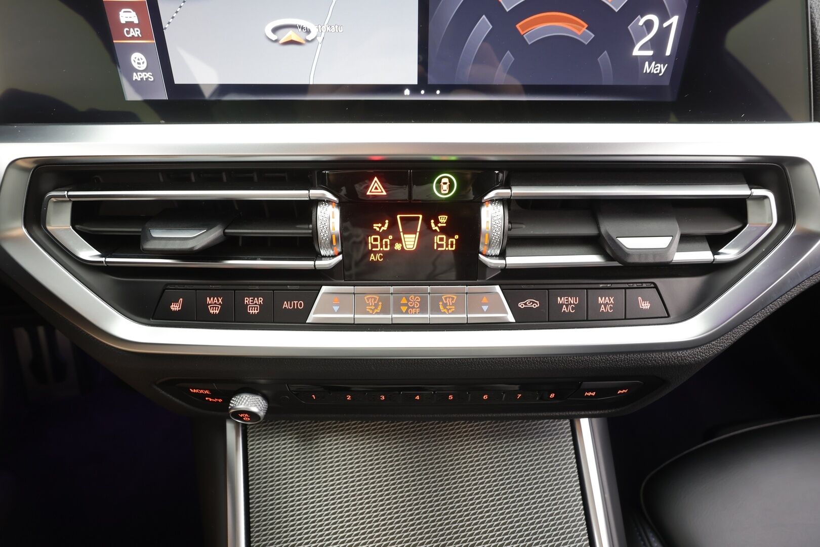 BMW 330 2021 G21 Touring 330i A xDrive Business M-Sport - LED | H&K | Sporttipenkit | P.Tutkat | Navi | Kaistavahti | Digimittaristo | Vakkari | Merkkihuollot