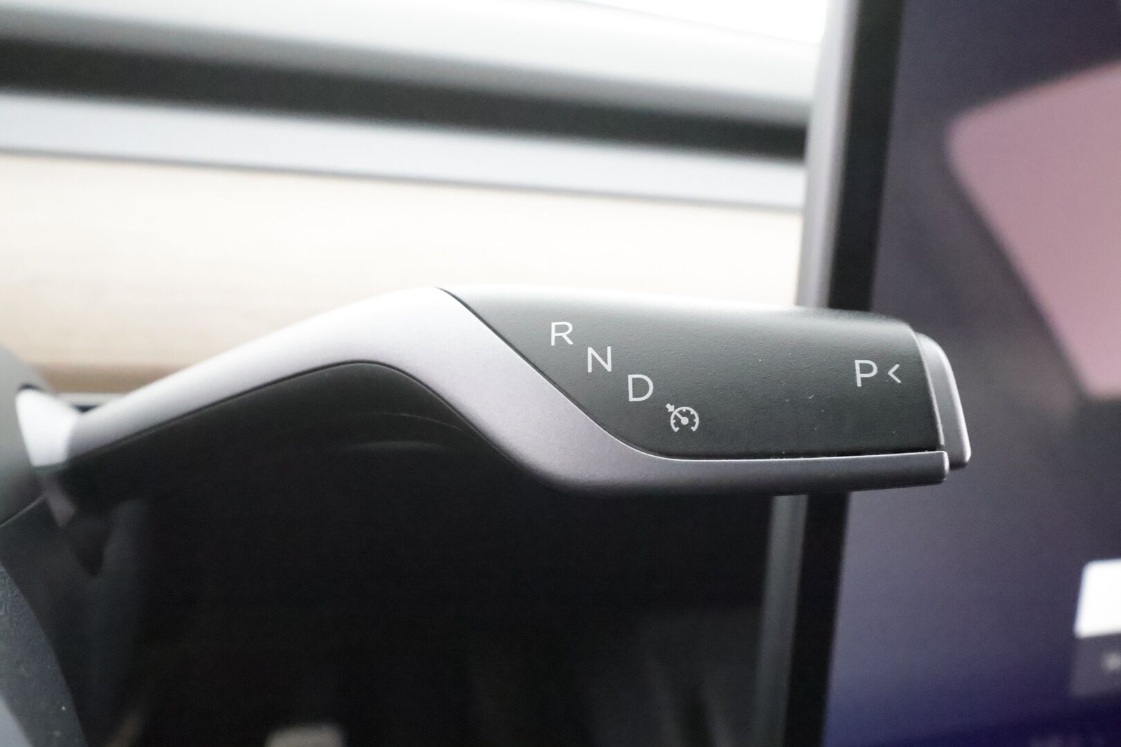 TESLA MODEL Y 2023 Performance - | ILP | Koukku | Lasikatto | ACC | Matrix-LED | P.Kamera | Muistipenkki | Premium Audio | Kaistavahti | Navi | Keyless | 2x Latauskaapelit | Kahdet renkaat |