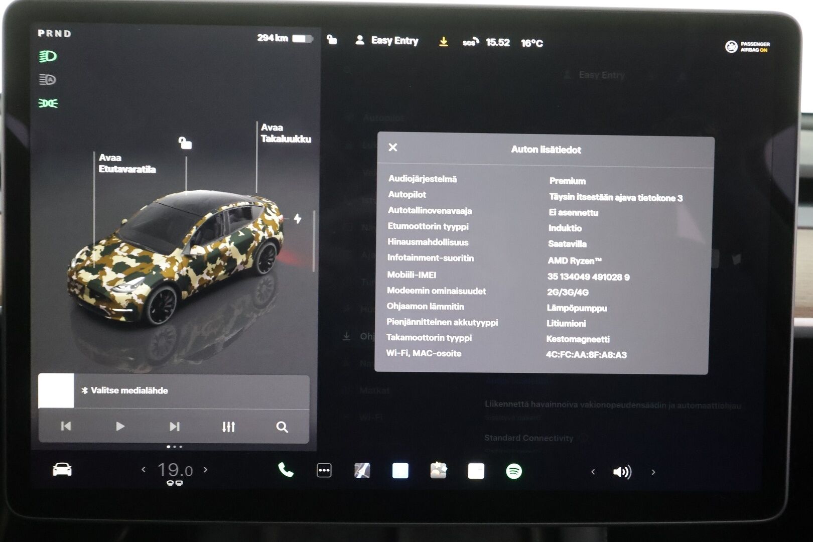 TESLA MODEL Y 2023 Performance - | ILP | Koukku | Lasikatto | ACC | Matrix-LED | P.Kamera | Muistipenkki | Premium Audio | Kaistavahti | Navi | Keyless | 2x Latauskaapelit | Kahdet renkaat |
