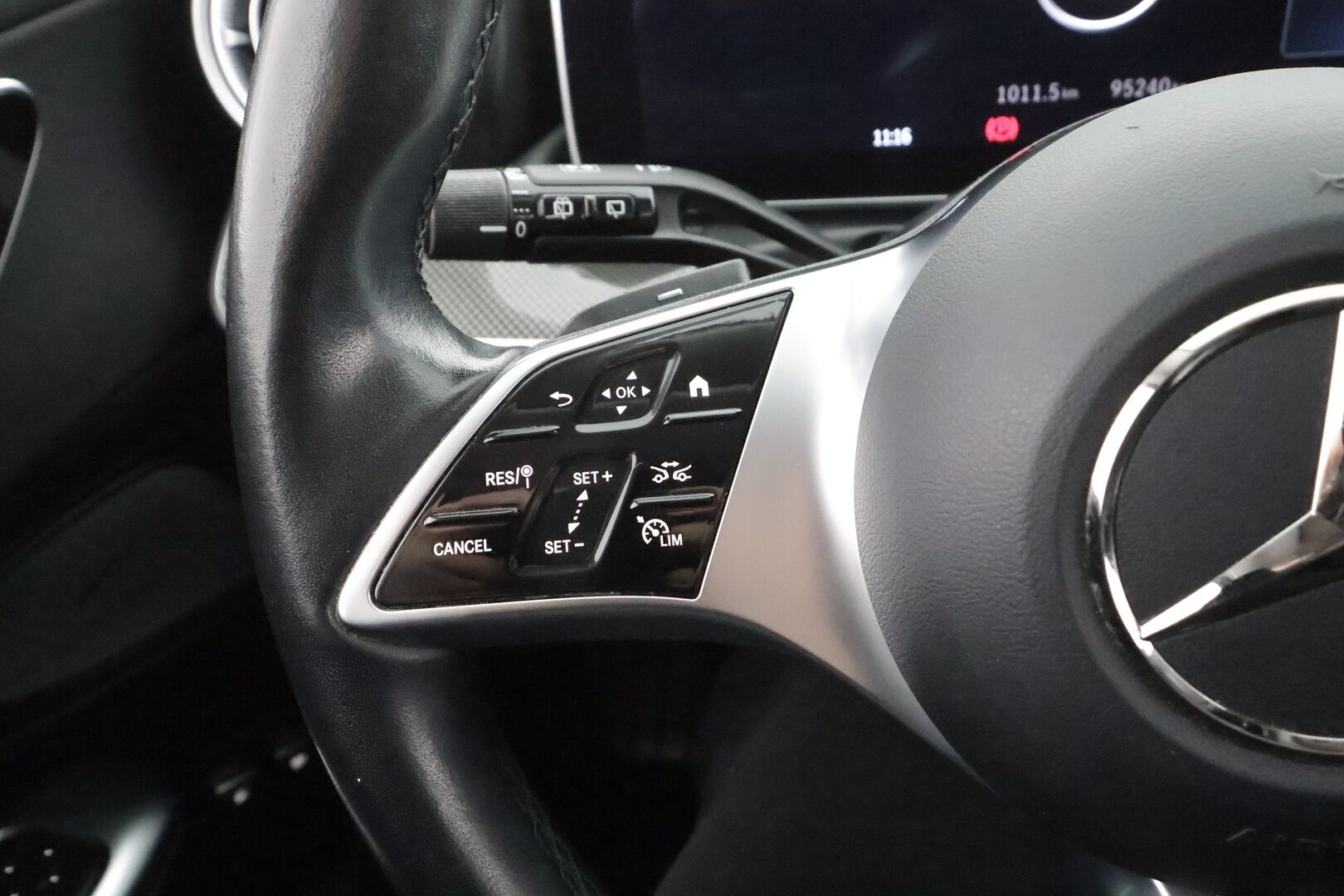 MERCEDES-BENZ C 2023 300e T a 9G-Tronic Avantgarde - | Distronic+ | Koukku | Burmester | High performance LED | P.Kamera | Osasähkö nahat | Apple&Android | Kahdet Renkaat | Koti&Kauppalaturi |