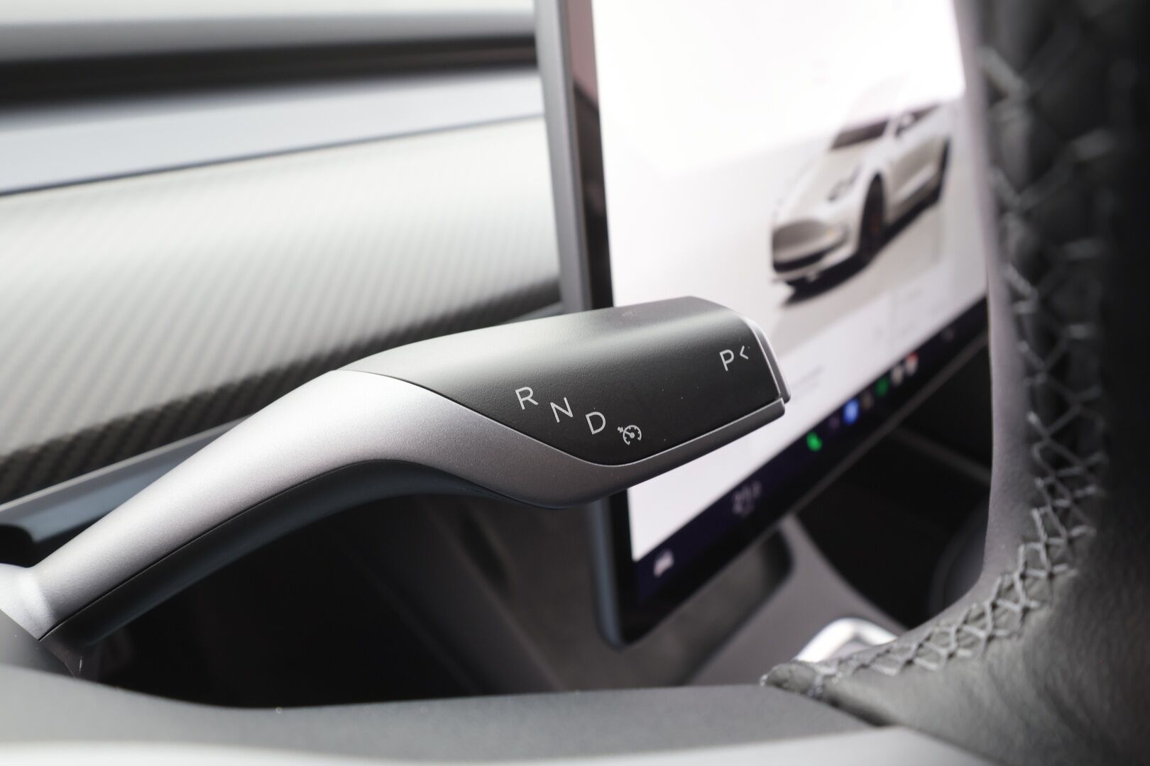 TESLA MODEL 3 2023 Performance - | ILP | ACC | Lasikatto | Matrix | P.Kamera | Muistipenkki | Premium Audio | Navi | Kaistavahti | Keyless | Kahdet renkaat | 2x Latauskaapelit |