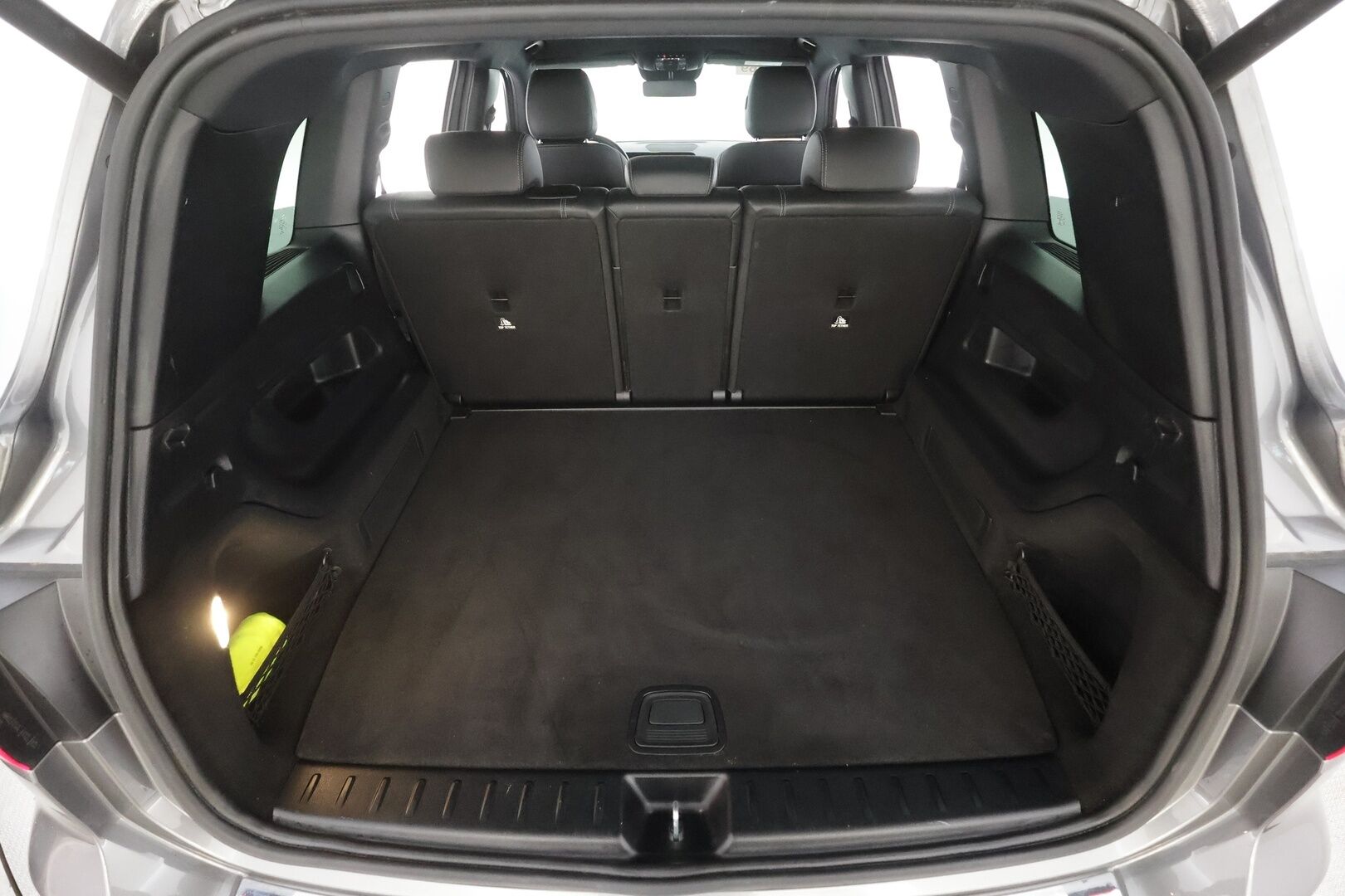 MERCEDES-BENZ EQB 2023 300 4MATIC Business - | ACC | ILP | Widescreen | Ambient | Puolinahat | P.kamera | Navi | Sähk. takaluukku | 2x renkaat aluin | ALV | 