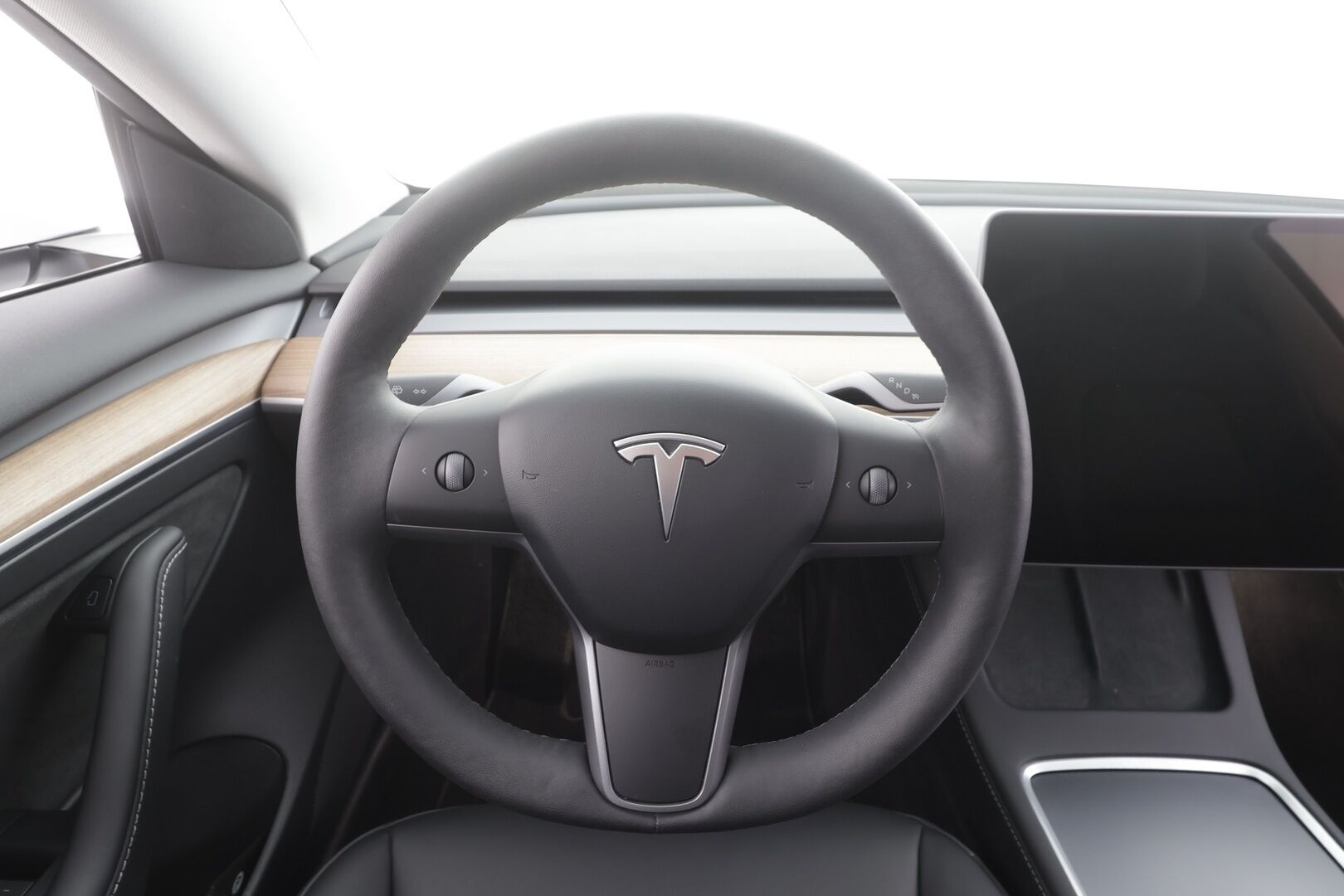 TESLA MODEL 3 2023 Long Range - | Koukku | ILP | Lasikatto | ACC | Matrix-LED | Muistipenkki | P.Kamera | Premium Audio | Kaistavahti | Navi | Keyless | 2x Latauskaapelit | Kahdet renkaat 