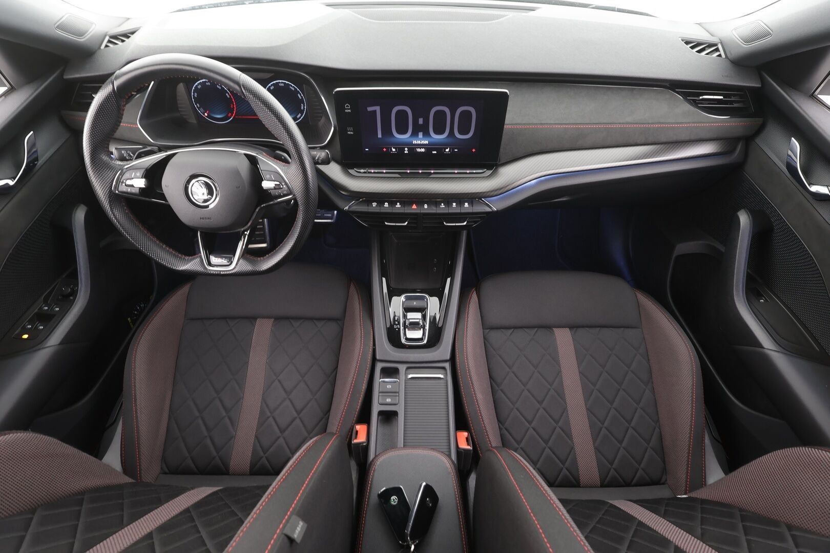 SKODA OCTAVIA 2023 RS Combi 2,0 TSI DSG - ACC | Crystal Matrix LED | Digimittari | Peruutuskamera | Navi | Ratinlämmitys | Sporttipenkit | SmartLink | Huippuvarusteet!