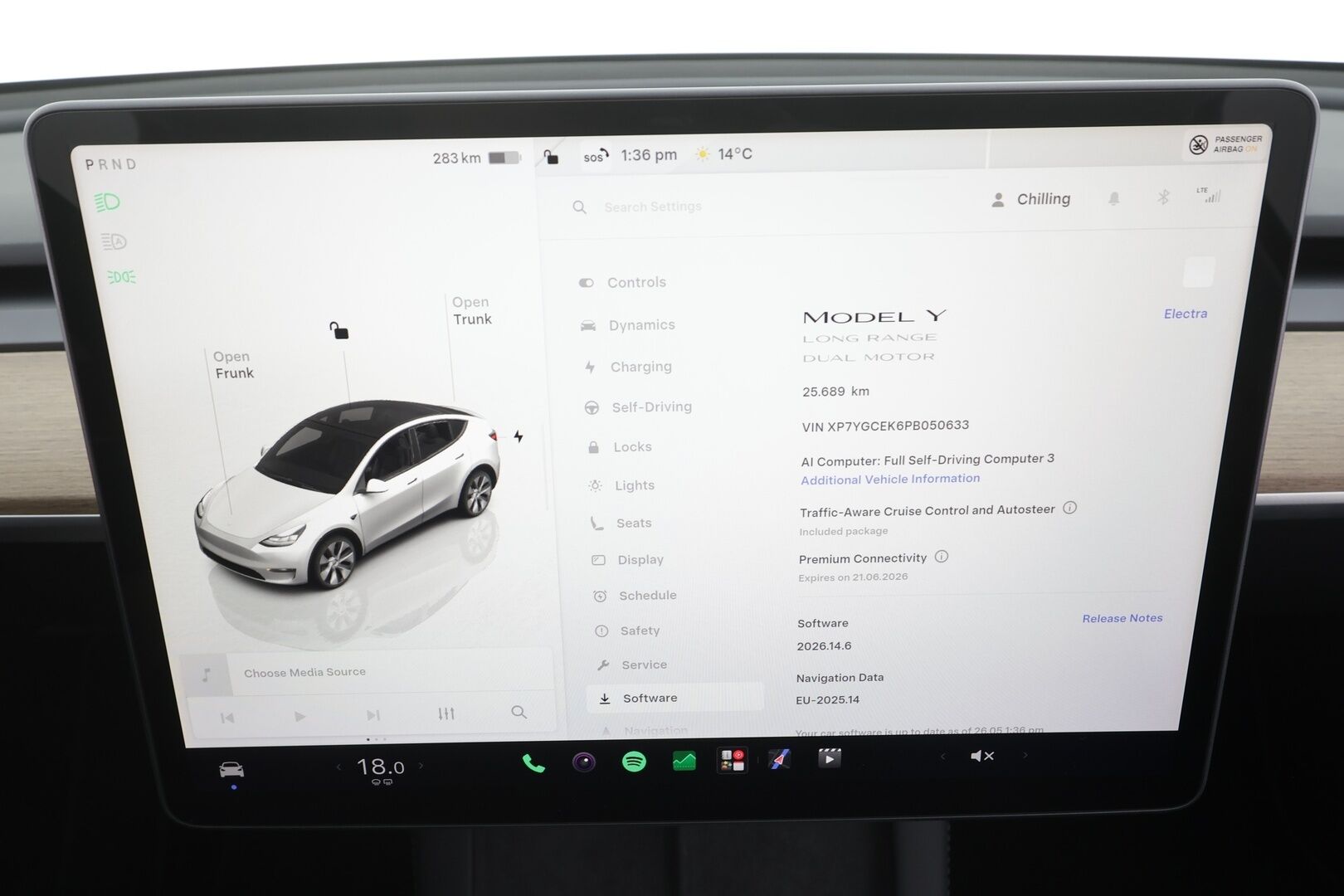 TESLA MODEL Y 2023 Long Range - | ILP | Lasikatto | ACC | Matrix-LED | Muistipenkki | P.Kamera | Premium Audio | Kaistavahti | Navi | Keyless |