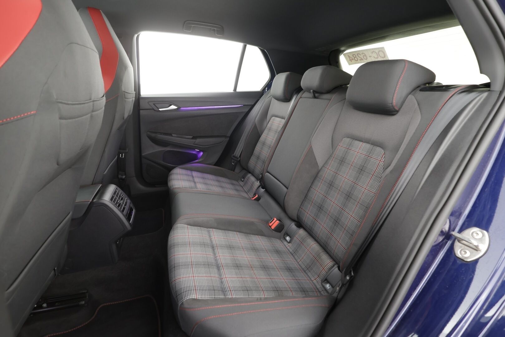 VOLKSWAGEN GOLF 2024 GTI 2.0 TSI 180kW DSG - | Digimittaristo | ACC | Travel assist | LED | P.kamera | Navi | Lämm. ratti | Ambient | 2x renkaat aluin | 