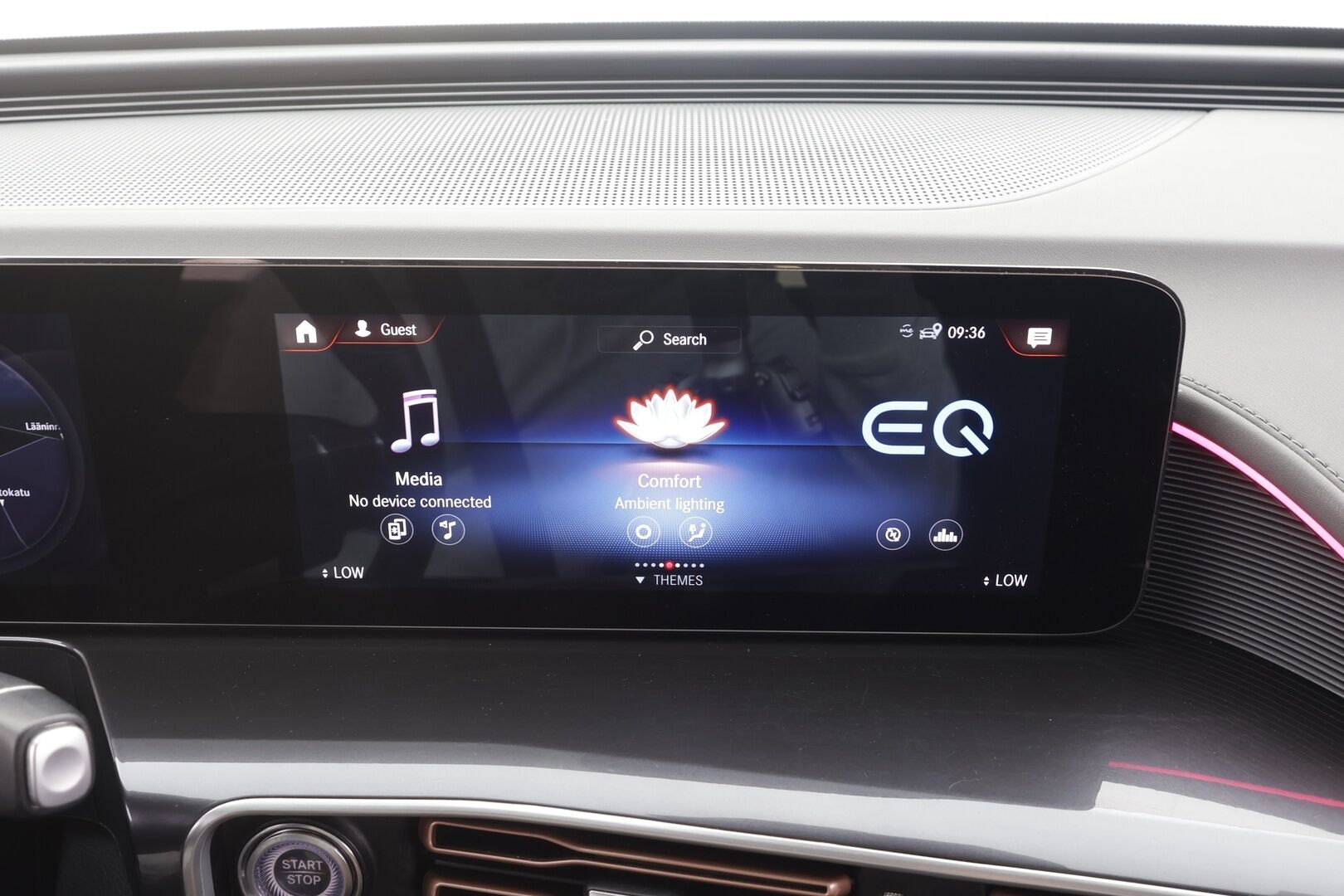 MERCEDES-BENZ EQC 2022 Edition 4Matic - | Distronic+ | Koukku | Multibeam | Keyless | P.kamera | Widescreen | Sporttipenkit | Navi | Akustiikkalasit | Kahdet renkaat aluvanteilla | Merkkihuollettu | 