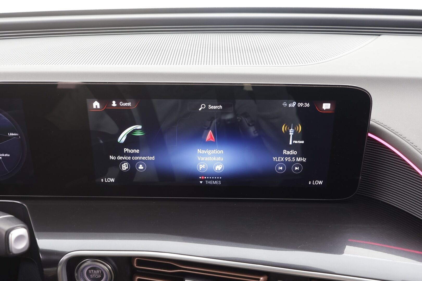 MERCEDES-BENZ EQC 2022 Edition 4Matic - | Distronic+ | Koukku | Multibeam | Keyless | P.kamera | Widescreen | Sporttipenkit | Navi | Akustiikkalasit | Kahdet renkaat aluvanteilla | Merkkihuollettu | 