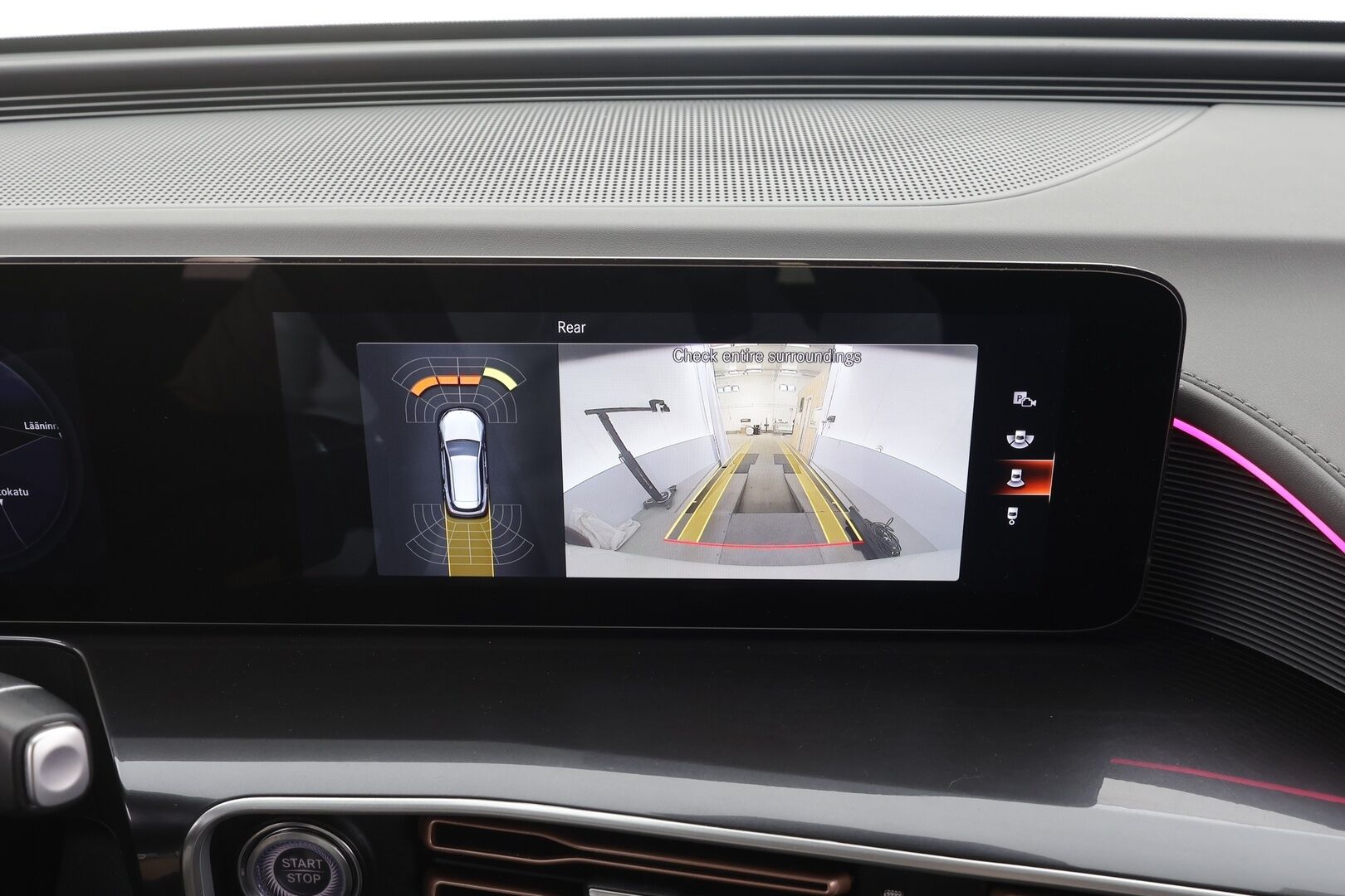 MERCEDES-BENZ EQC 2022 Edition 4Matic - | Distronic+ | Koukku | Multibeam | Keyless | P.kamera | Widescreen | Sporttipenkit | Navi | Akustiikkalasit | Kahdet renkaat aluvanteilla | Merkkihuollettu | 