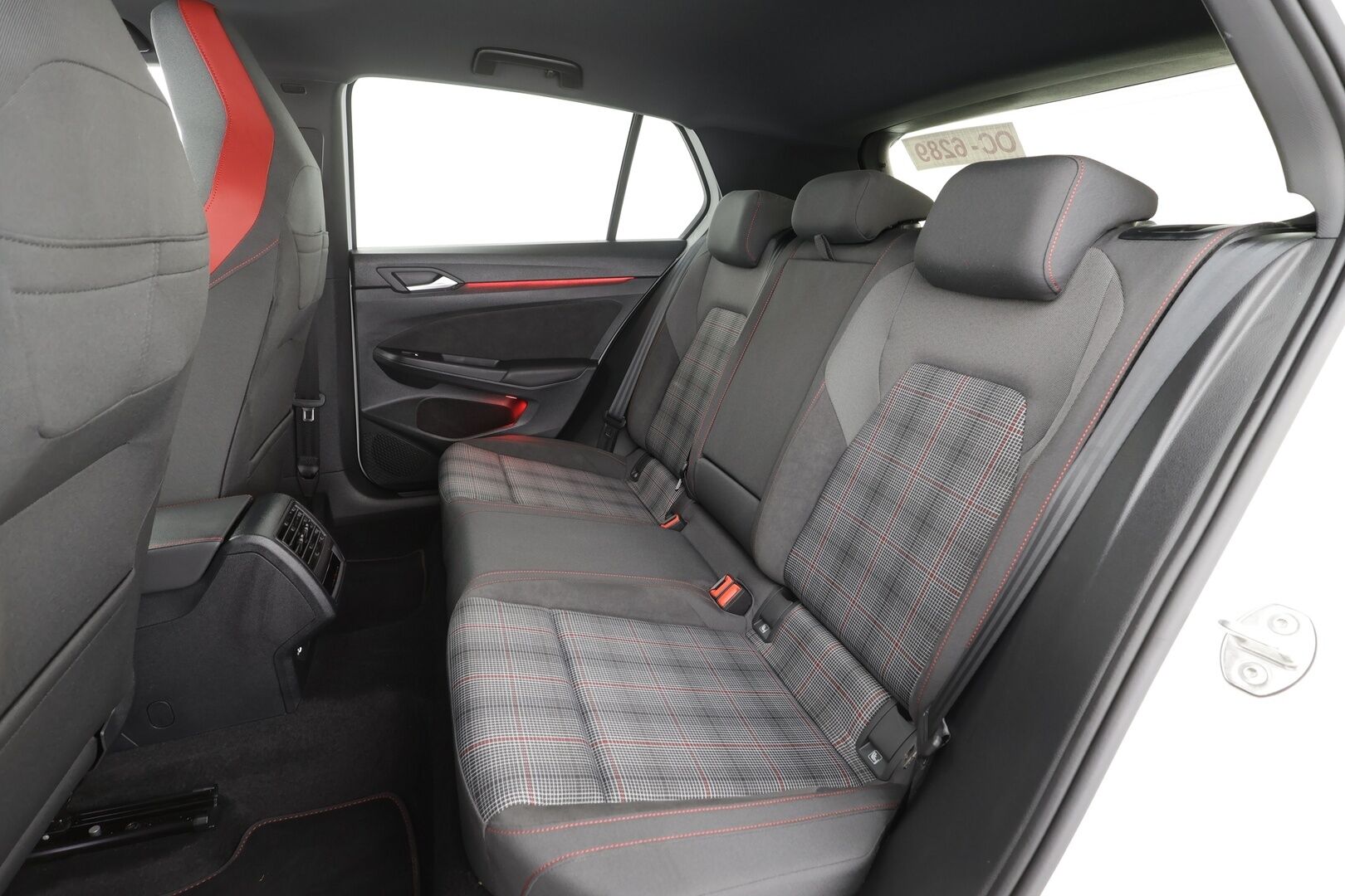 VOLKSWAGEN GOLF 2024 GTI 2,0 TSI 180 kW DSG-automaatti - Adapt.Vakkari | Peruutuskamera | Facelift | LED | Digimittari | ALV | Navi | KeylessGo | Näyttävä!