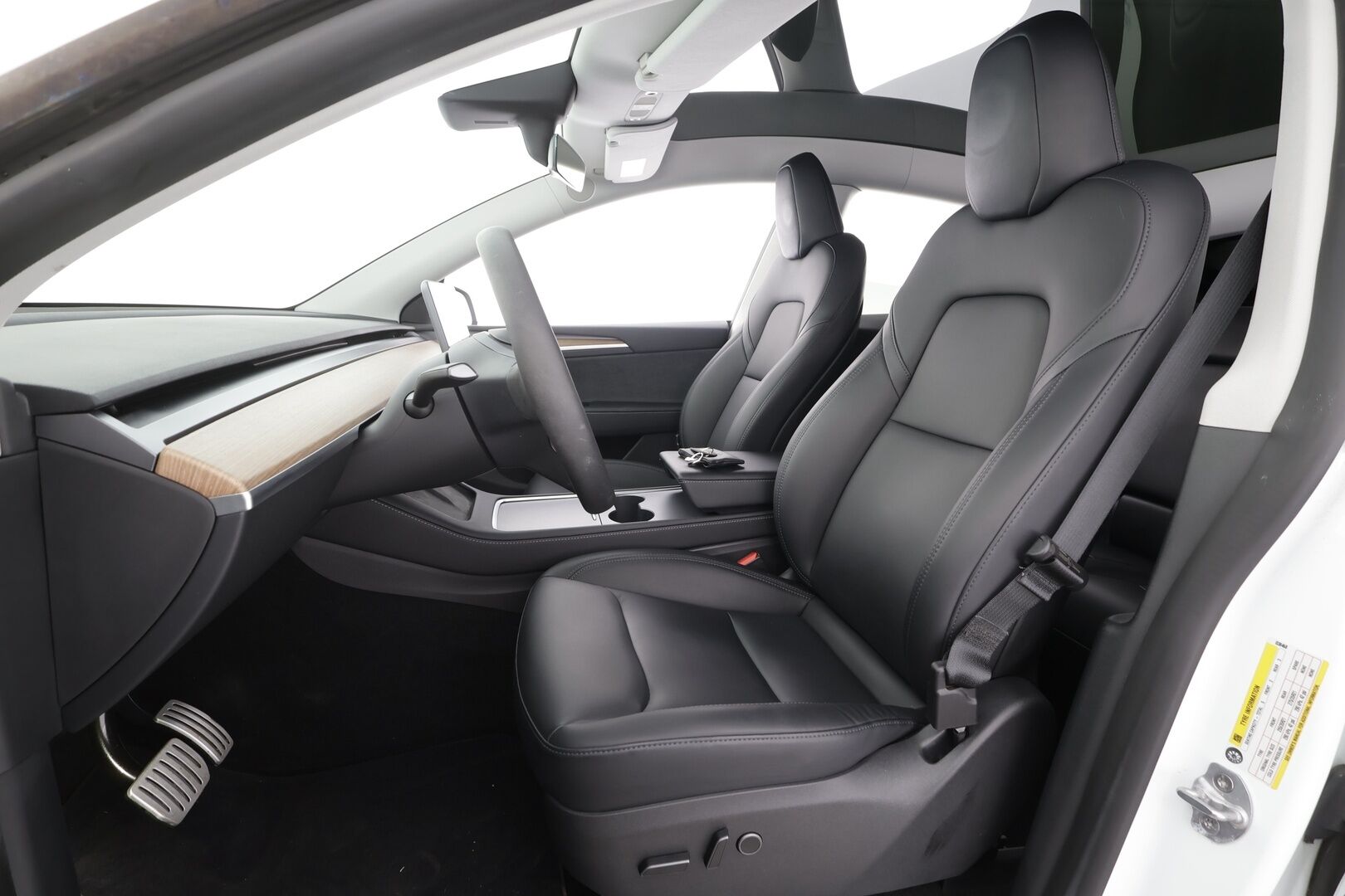 Tesla Model Y 2023 Performance - | FSD | ILP | ACC | Ryzen | Matrix | Premium audio | Lasikatto | Sähkönahat | Muistipenkki | P.kamera | Sähk. takaluukku | 