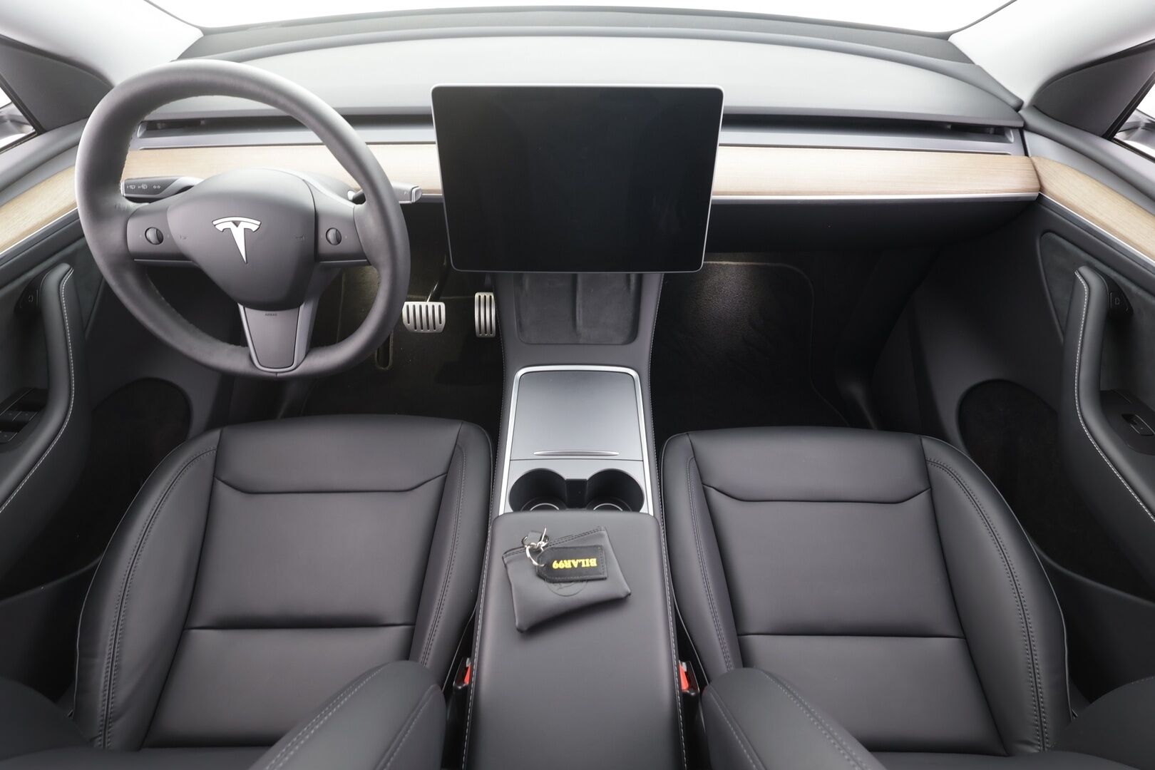 Tesla Model Y 2023 Performance - | FSD | ILP | ACC | Ryzen | Matrix | Premium audio | Lasikatto | Sähkönahat | Muistipenkki | P.kamera | Sähk. takaluukku | 