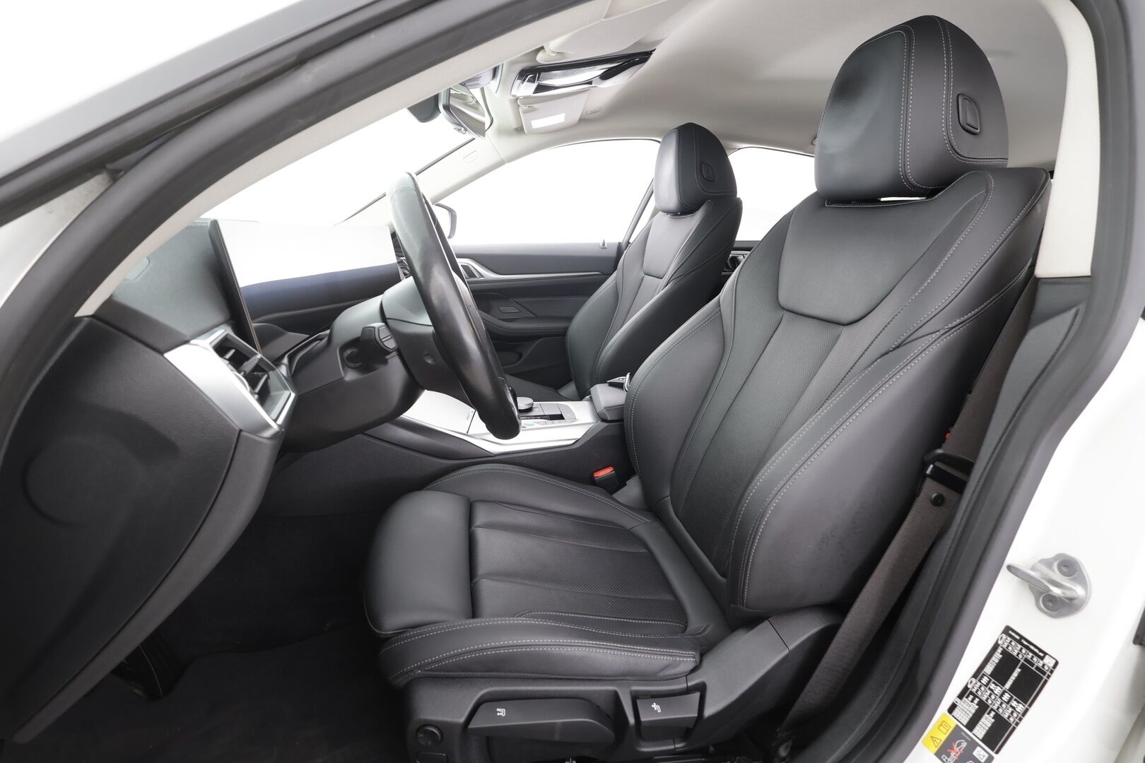 BMW I4 2023 eDrive40 - | ACC | Koukku | Lisälämmitin | Hifi | P.Kamera | Widescreen | Urheiluistuimet | Apple&Android | Merkkihuollettu |