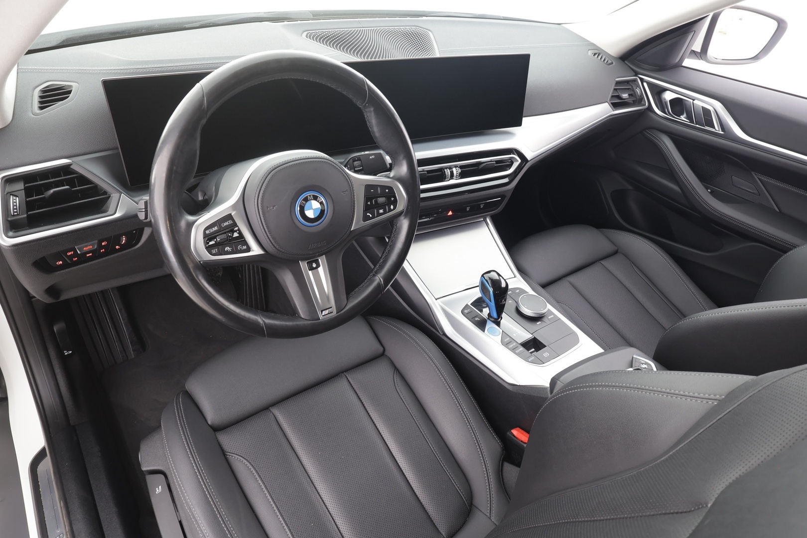 BMW I4 2023 eDrive40 - | ACC | Koukku | Lisälämmitin | Hifi | P.Kamera | Widescreen | Urheiluistuimet | Apple&Android | Merkkihuollettu |