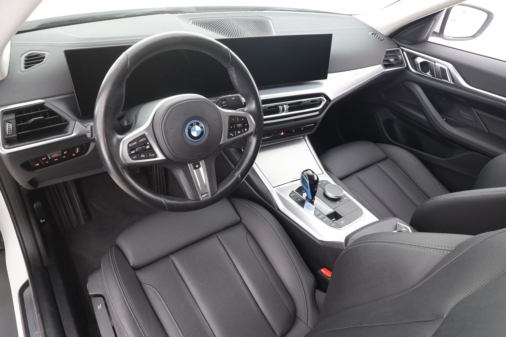 BMW I4 2023 eDrive40 - | ACC | Koukku | Lisälämmitin | Hifi | P.Kamera | Widescreen | Urheiluistuimet | Apple&Android | Merkkihuollettu |