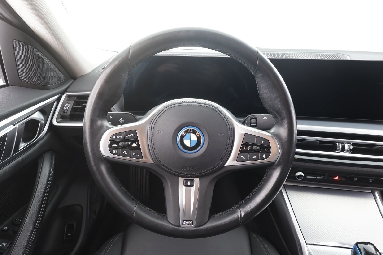 BMW I4 2023 eDrive40 - | ACC | Koukku | Lisälämmitin | Hifi | P.Kamera | Widescreen | Urheiluistuimet | Apple&Android | Merkkihuollettu |