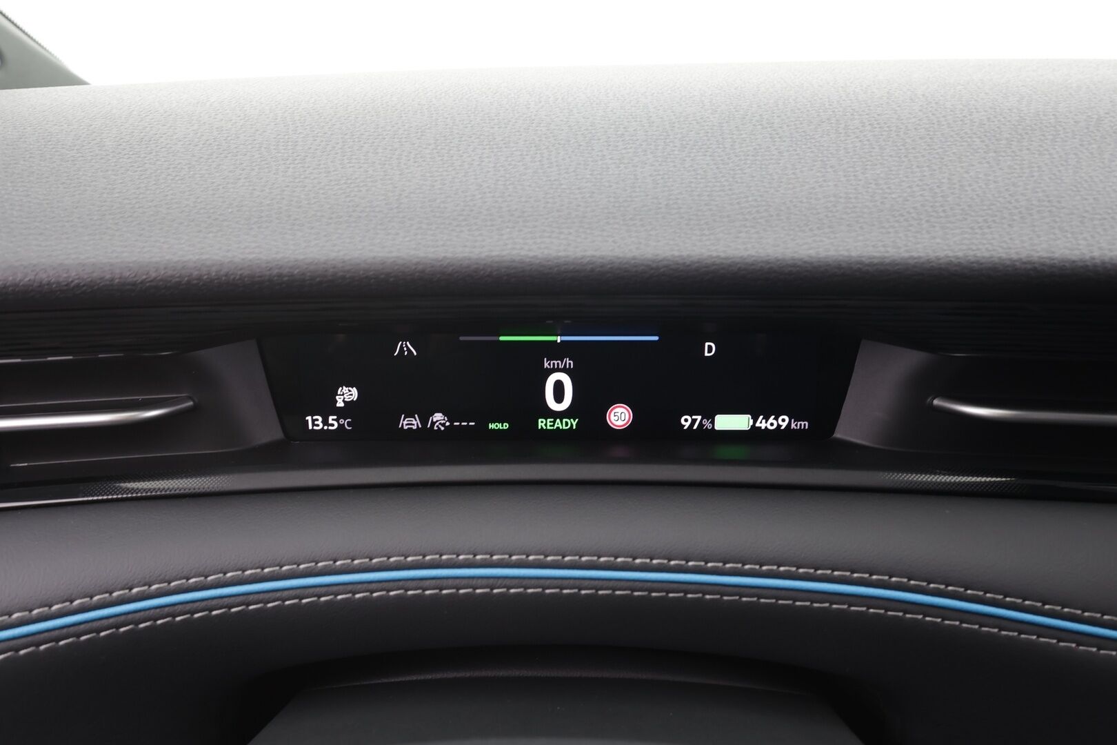 VOLKSWAGEN ID.7 2024 Pro 82kWh 210kW - | ACC | HUD | H&K | Ilm. Sporttipenkit muistilla | 360° | Matrix | Koukku | Travel assist | Nahka-alcantara | Ambient | 
