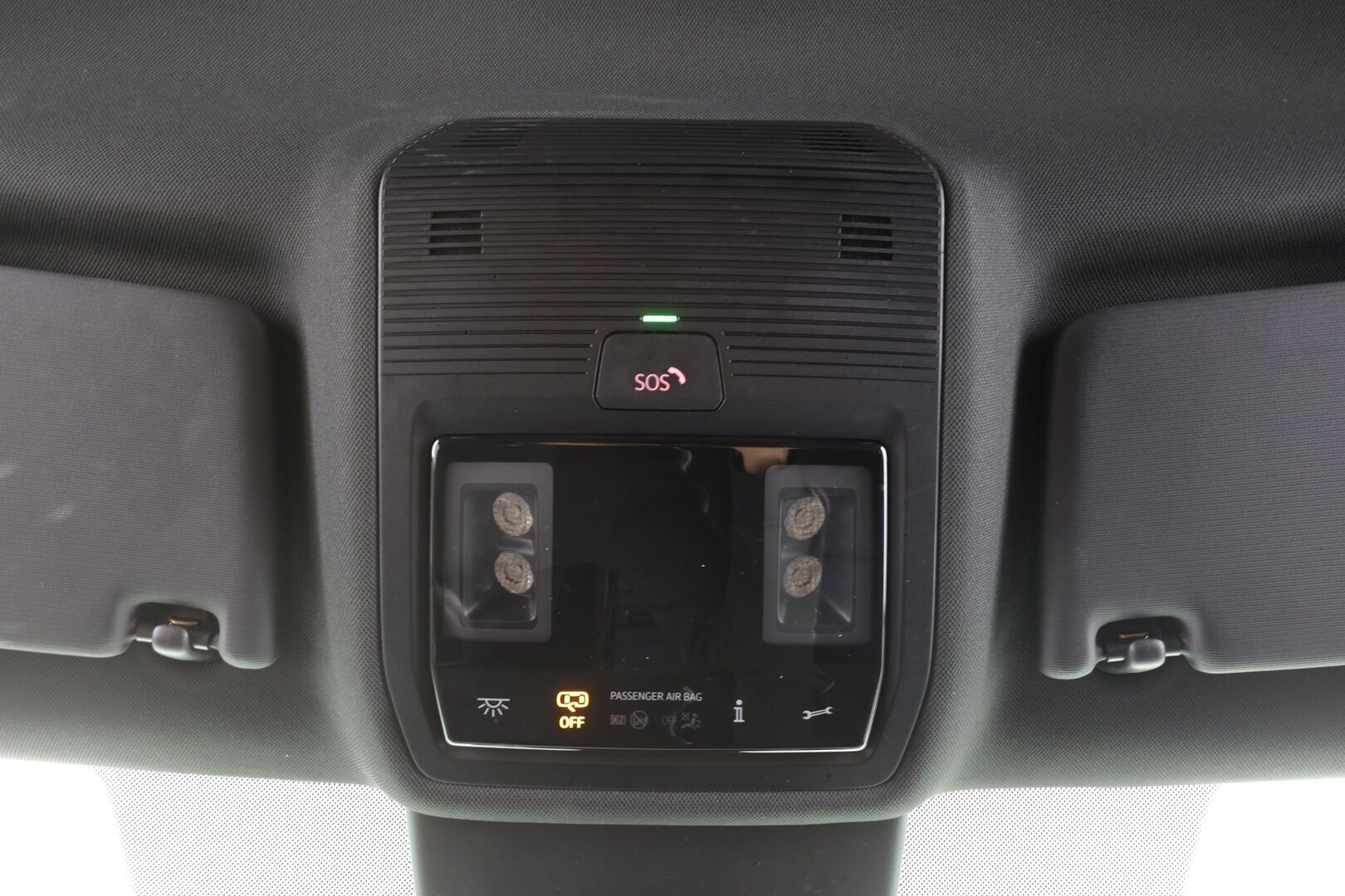 VOLKSWAGEN ID.7 2024 Pro 82kWh 210kW - | ACC | HUD | H&K | Ilm. Sporttipenkit muistilla | 360° | Matrix | Koukku | Travel assist | Nahka-alcantara | Ambient | 