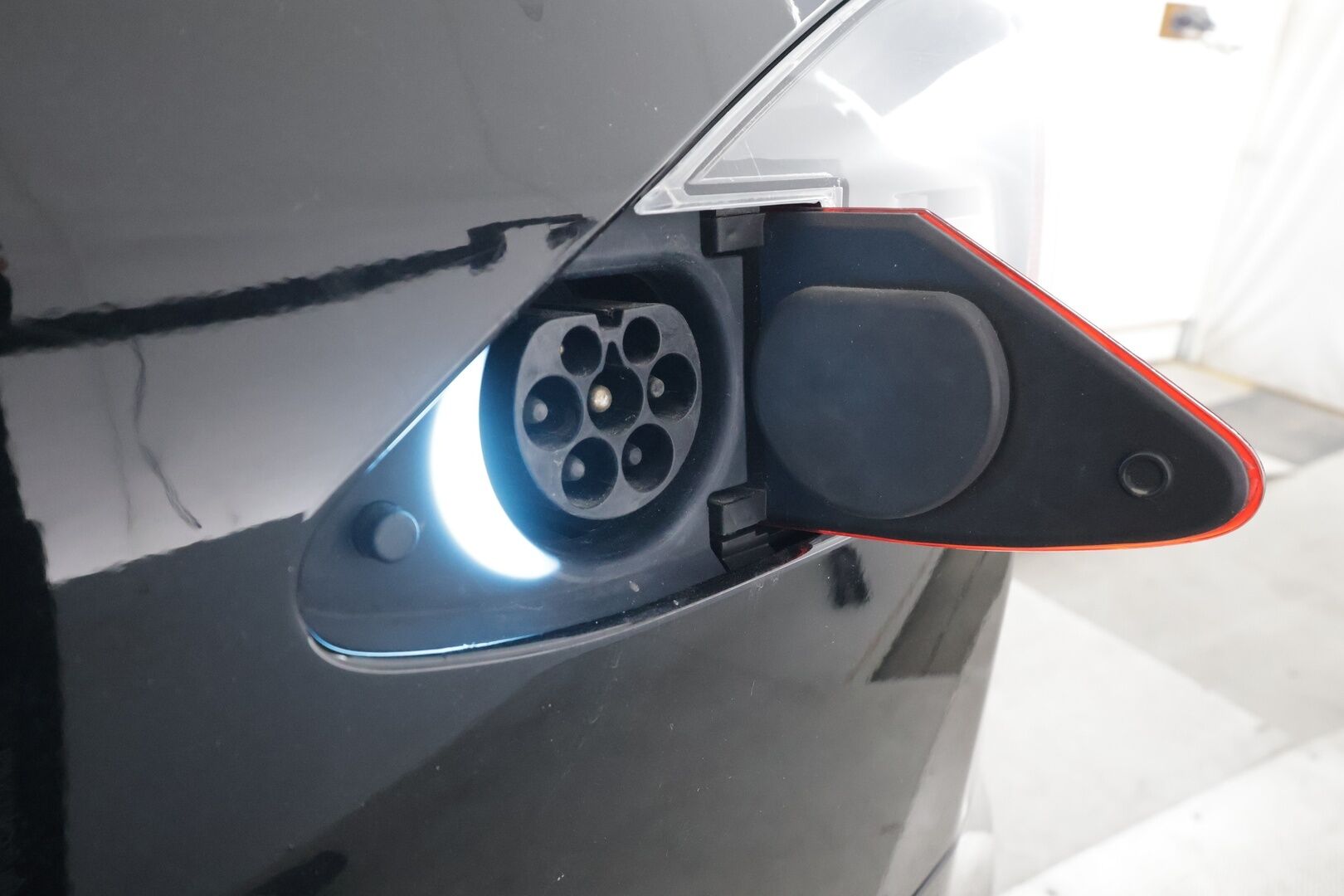 TESLA MODEL S 2020 Long Range Raven AWD - EAP | Ilma-alusta | ACC | Lasikatto | Kamera | Muistipenkki | Premium audio | LED | Kaistavahti | Keyless | Kahdet Teslan vanteet | Puhdas Carvertical