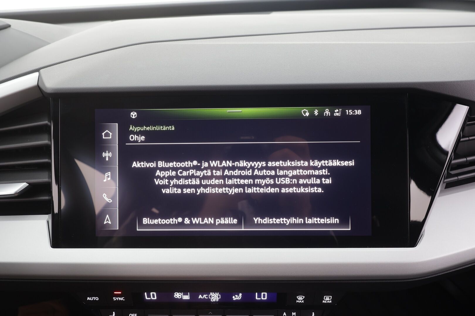 AUDI Q4 E-TRON 2023 40 e-tron - | ILP | Koukku | ACC | Matrix-LED | P.Kamera | Kaistavahti | Apple&Android | Merkkihuollot | 2x Latauskaapelit