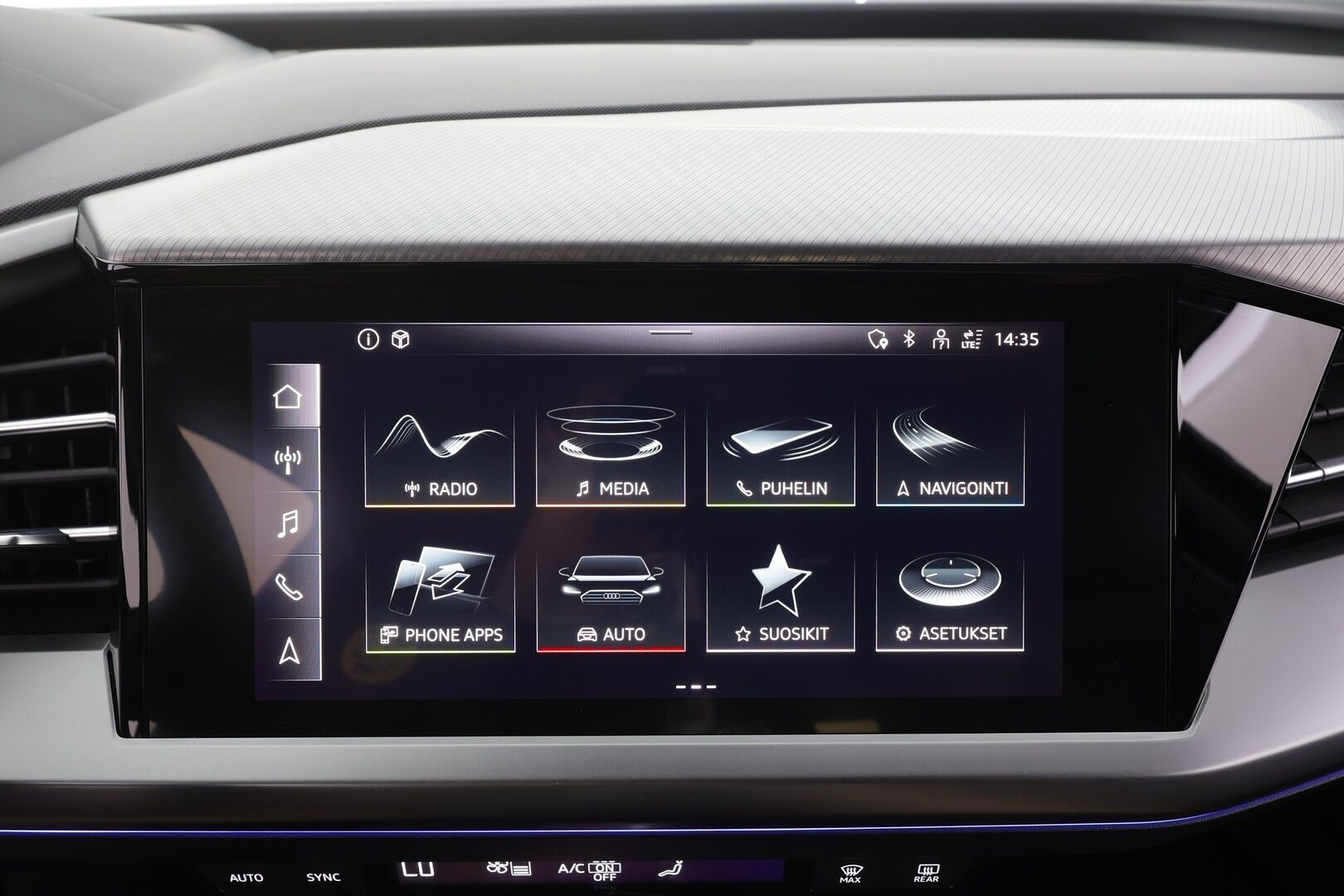 Audi Q4 e-tron 2022 50 quattro - | ACC | ILP | Matrix-LED | SONOS | Muistipenkki | HUD | Sporttipenkit | P.Kamera | Keyless | Apple&Android |  