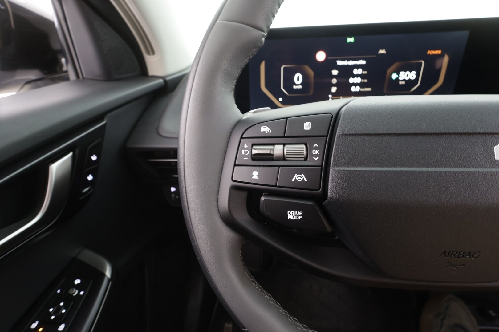 KIA EV6 2025 Long Range 229hv Prestige - | ACC | Koukku | ILP | Facelift | Muistipenkki | Puolinahat | P.kamera | HDA | BSM | Sähk. takaluukku | ALV | 