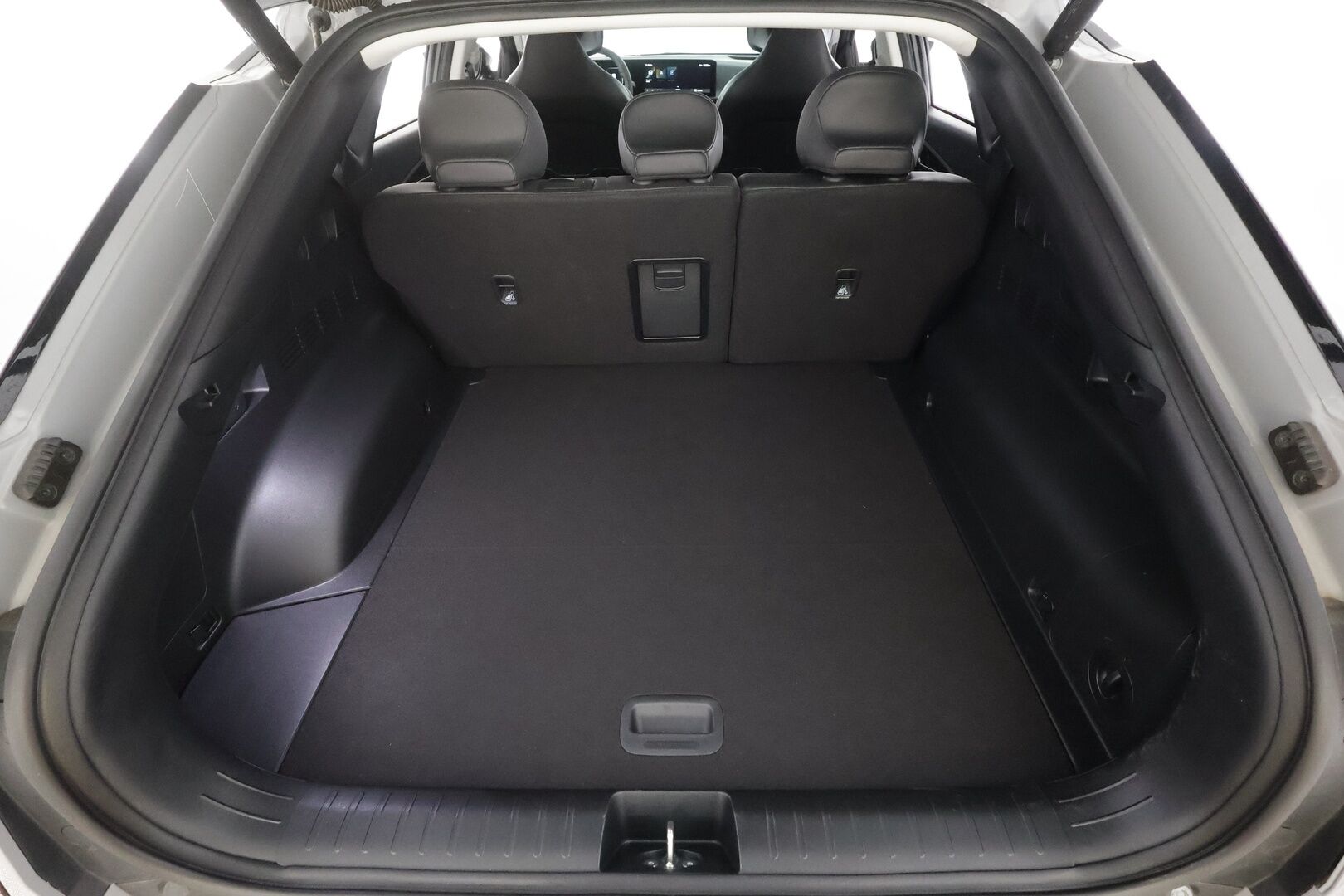 KIA EV6 2025 Long Range 229hv Prestige - | ACC | Koukku | ILP | Facelift | Muistipenkki | Puolinahat | P.kamera | HDA | BSM | Sähk. takaluukku | ALV | 