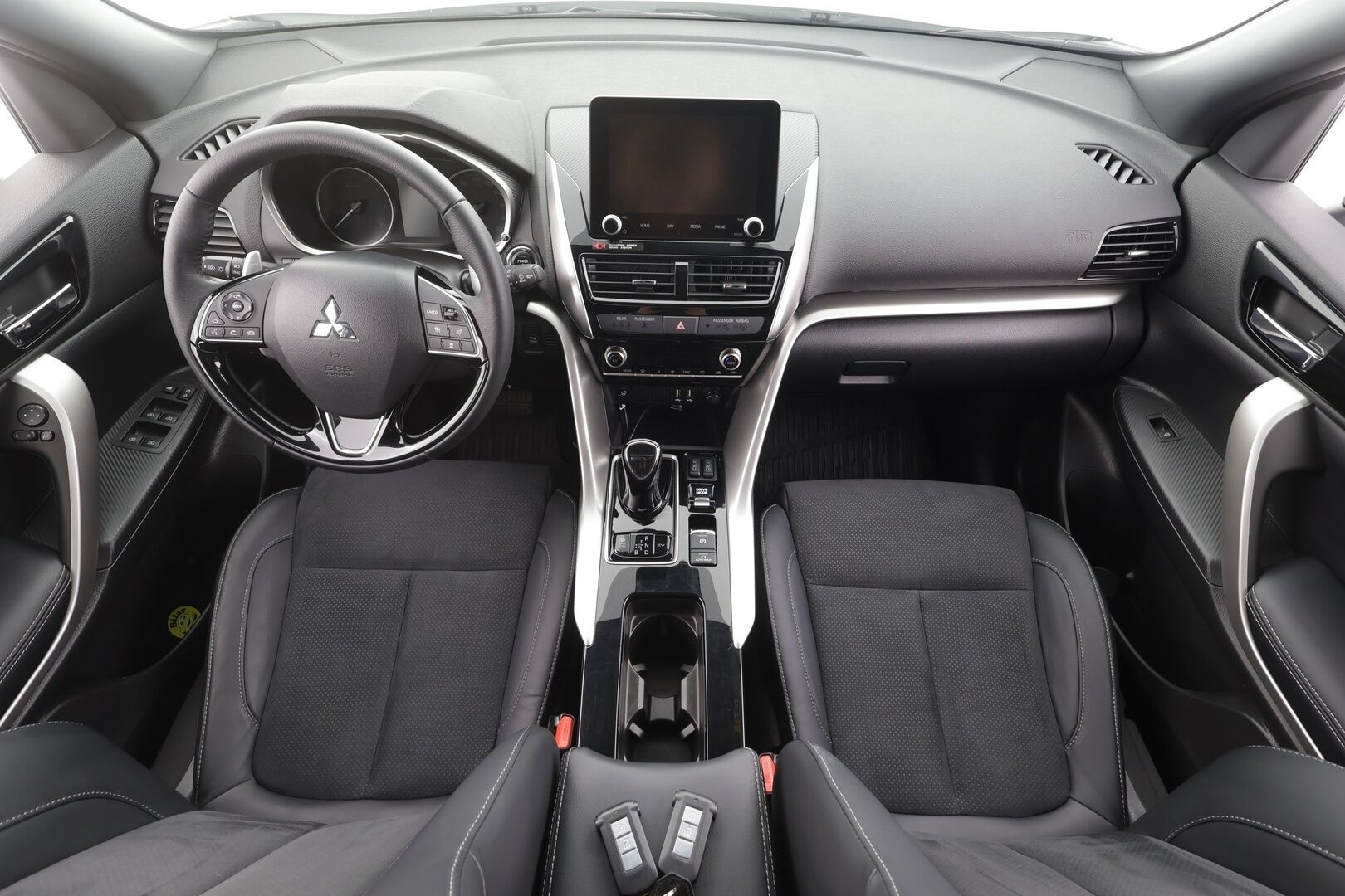 Mitsubishi Eclipse Cross 2023 2.4 PHEV Instyle Plus 4WD - | ACC | 360° | Koukku | Nahka-alcantara | Sähköpenkki | BSW | LED | Navi | Lämm. ratti | Merkkihuollot | ALV | 