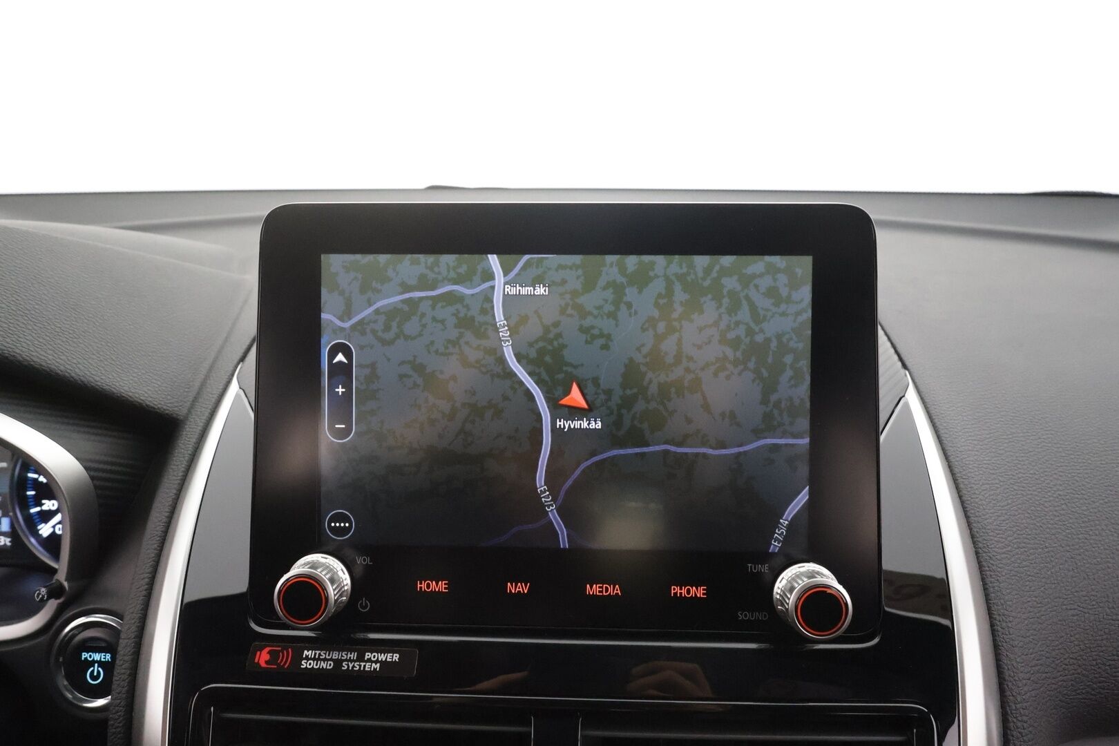 Mitsubishi Eclipse Cross 2023 2.4 PHEV Instyle Plus 4WD - | ACC | 360° | Koukku | Nahka-alcantara | Sähköpenkki | BSW | LED | Navi | Lämm. ratti | Merkkihuollot | ALV | 