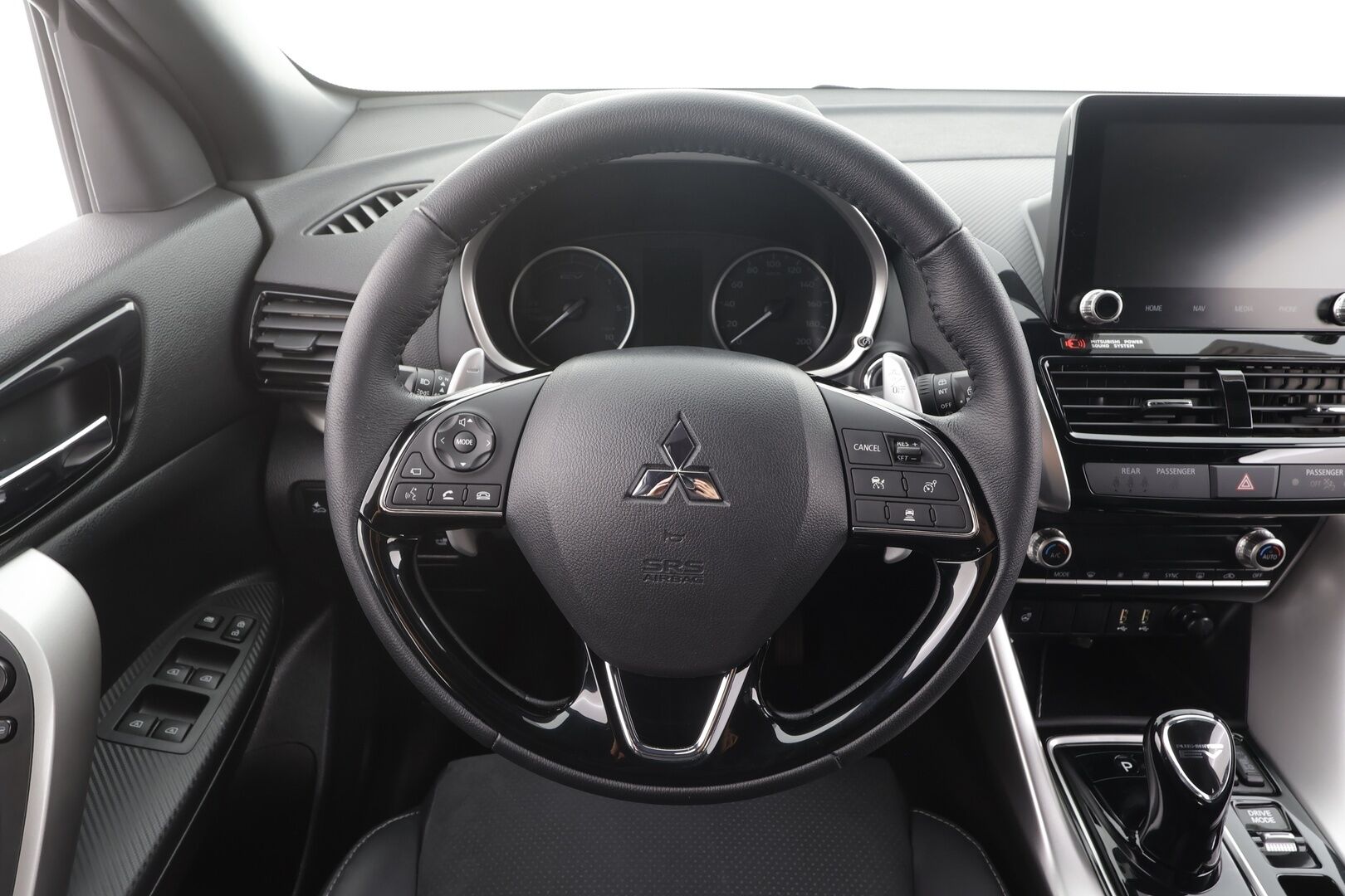 Mitsubishi Eclipse Cross 2023 2.4 PHEV Instyle Plus 4WD - | ACC | 360° | Koukku | Nahka-alcantara | Sähköpenkki | BSW | LED | Navi | Lämm. ratti | Merkkihuollot | ALV | 