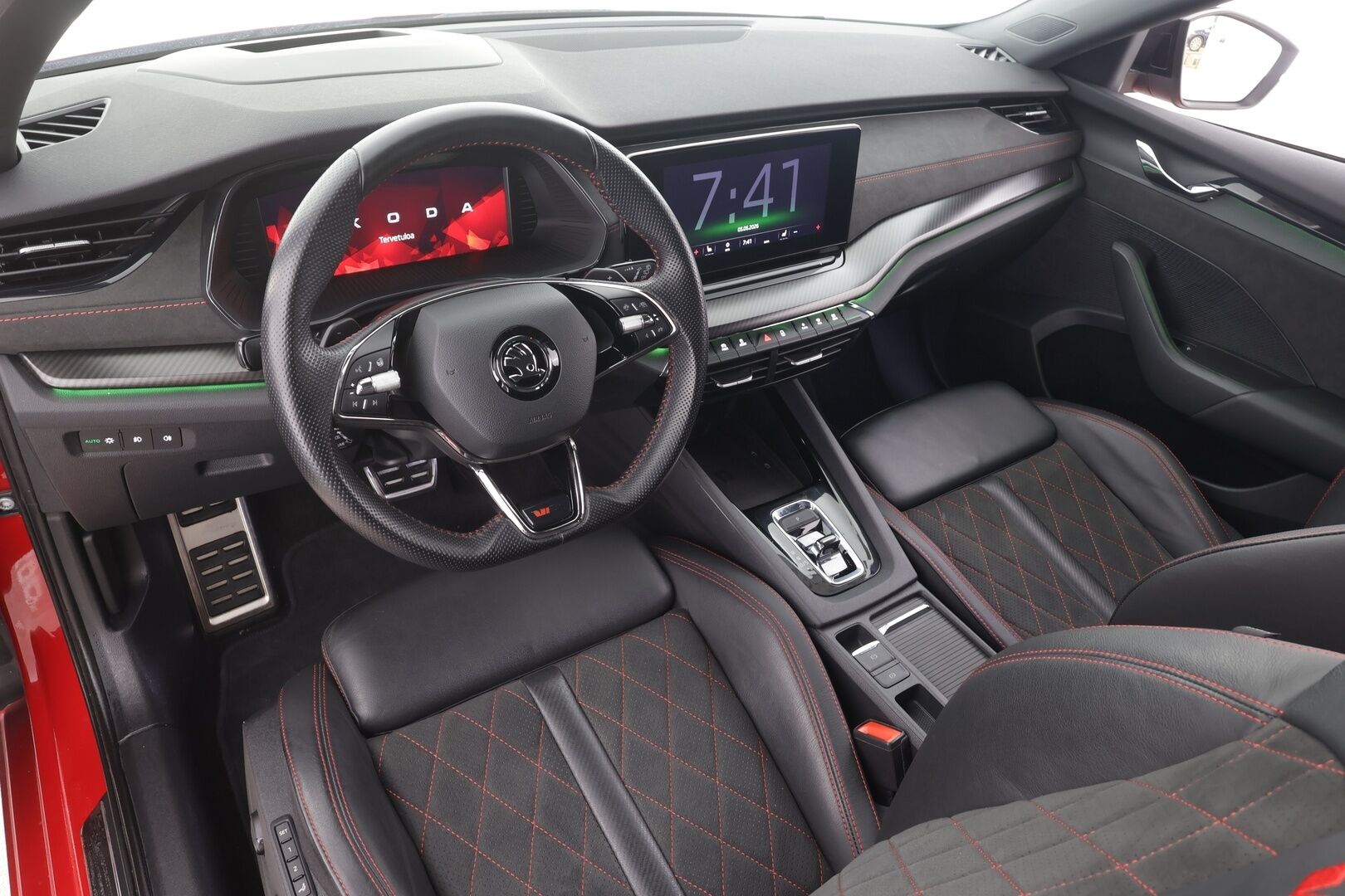 SKODA OCTAVIA 2022  Combi RS 2.0 TSI 180kW DSG - | ACC | Matrix-LED | P.Kamera | HUD | Hierovat Muistipenkit | Keyless | Digimittaristo | Puolinahat | Apple&Android | Kahdet Renkaat |