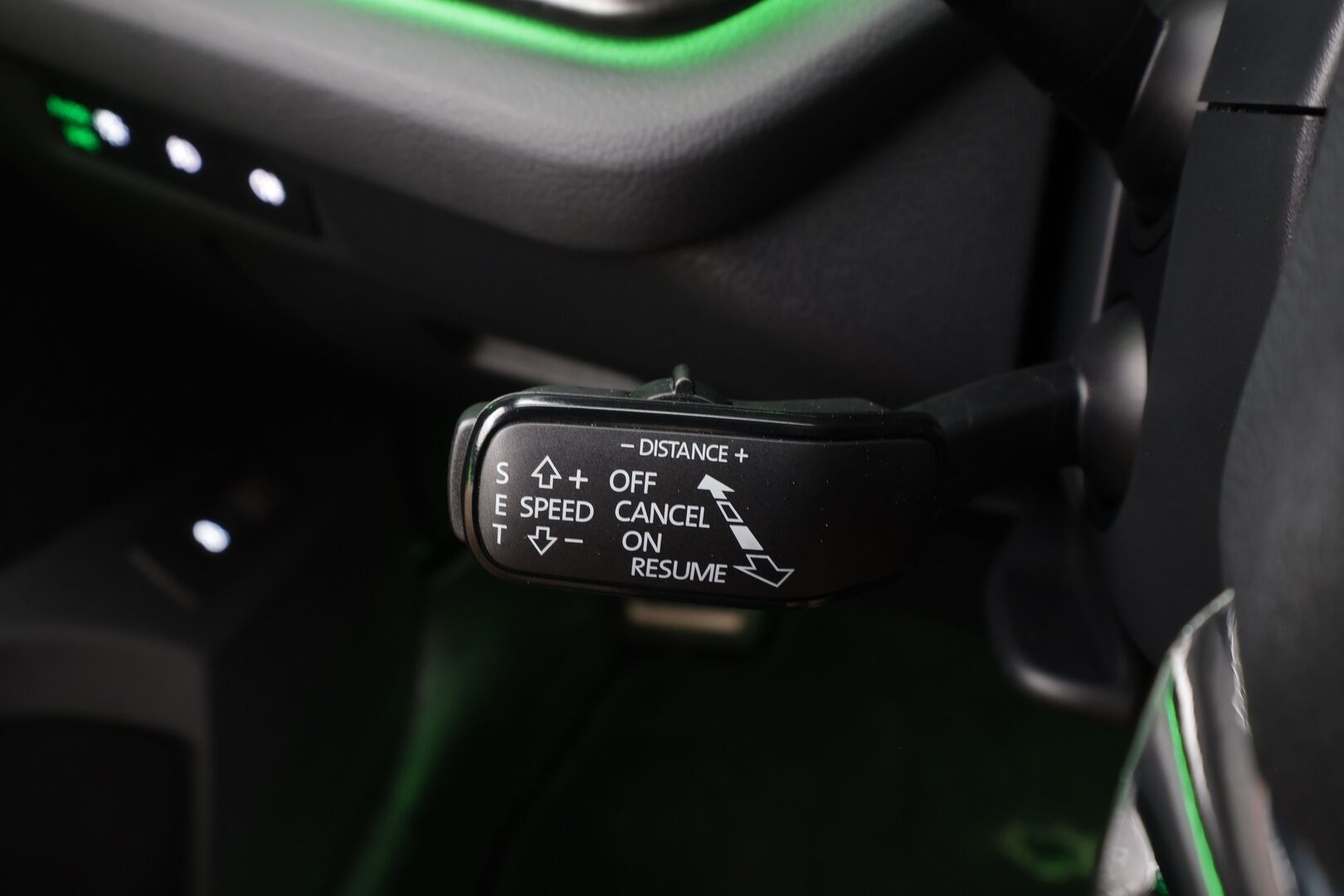 SKODA OCTAVIA 2022  Combi RS 2.0 TSI 180kW DSG - | ACC | Matrix-LED | P.Kamera | HUD | Hierovat Muistipenkit | Keyless | Digimittaristo | Puolinahat | Apple&Android | Kahdet Renkaat |