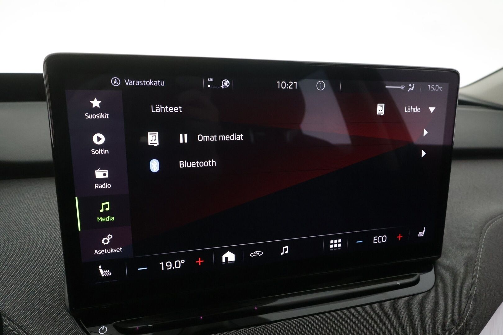 SKODA ENYAQ 2022 80 iV - | ACC | ILP | HUD | Matrix-LED | P.Kamera | Puolinahat | Apple&Android | Kahdet Renkaat |