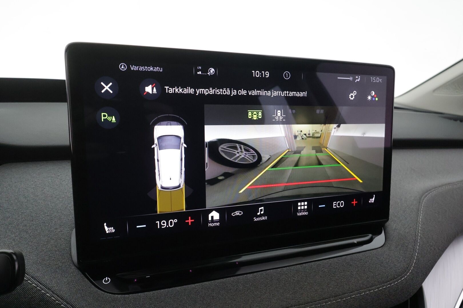 SKODA ENYAQ 2022 80 iV - | ACC | ILP | HUD | Matrix-LED | P.Kamera | Puolinahat | Apple&Android | Kahdet Renkaat |