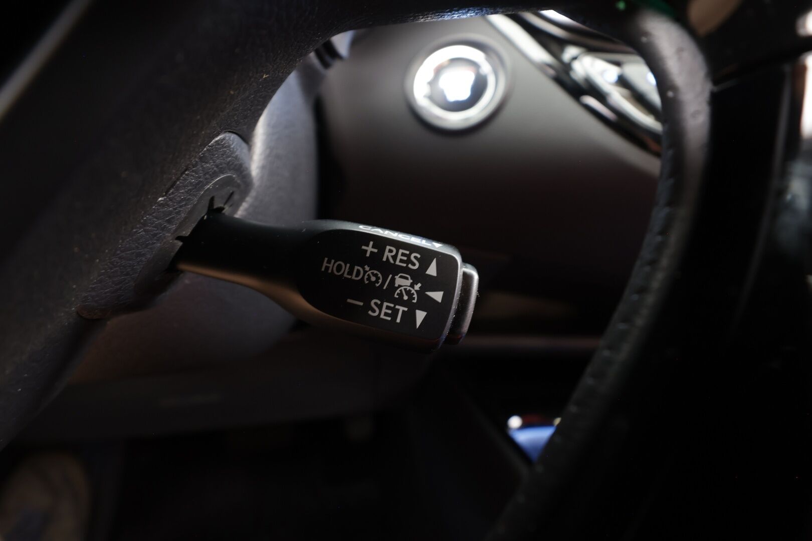 TOYOTA C-HR 2022 2,0 Hybrid GR Sport - | ACC | P.Kamera | Sähköpenkki | LED | Puolinahat | Apple&Android | Kahdet Renkaat |