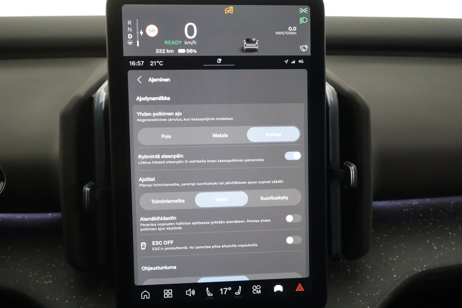 Volvo EX30 2024 Twin Performance Ultra - | ACC | Harman/Kardon | ILP | Muistipenkit | 360° | Panoraama | 