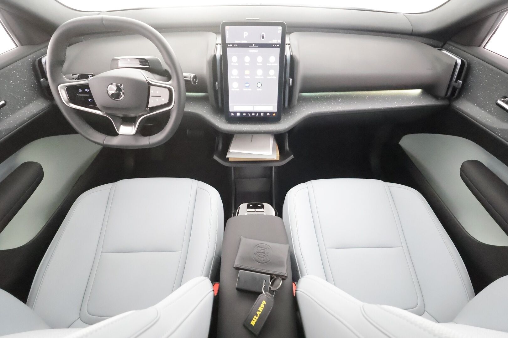 Volvo EX30 2024 Twin Performance Ultra - | ACC | Harman/Kardon | ILP | Muistipenkit | 360° | Panoraama | 