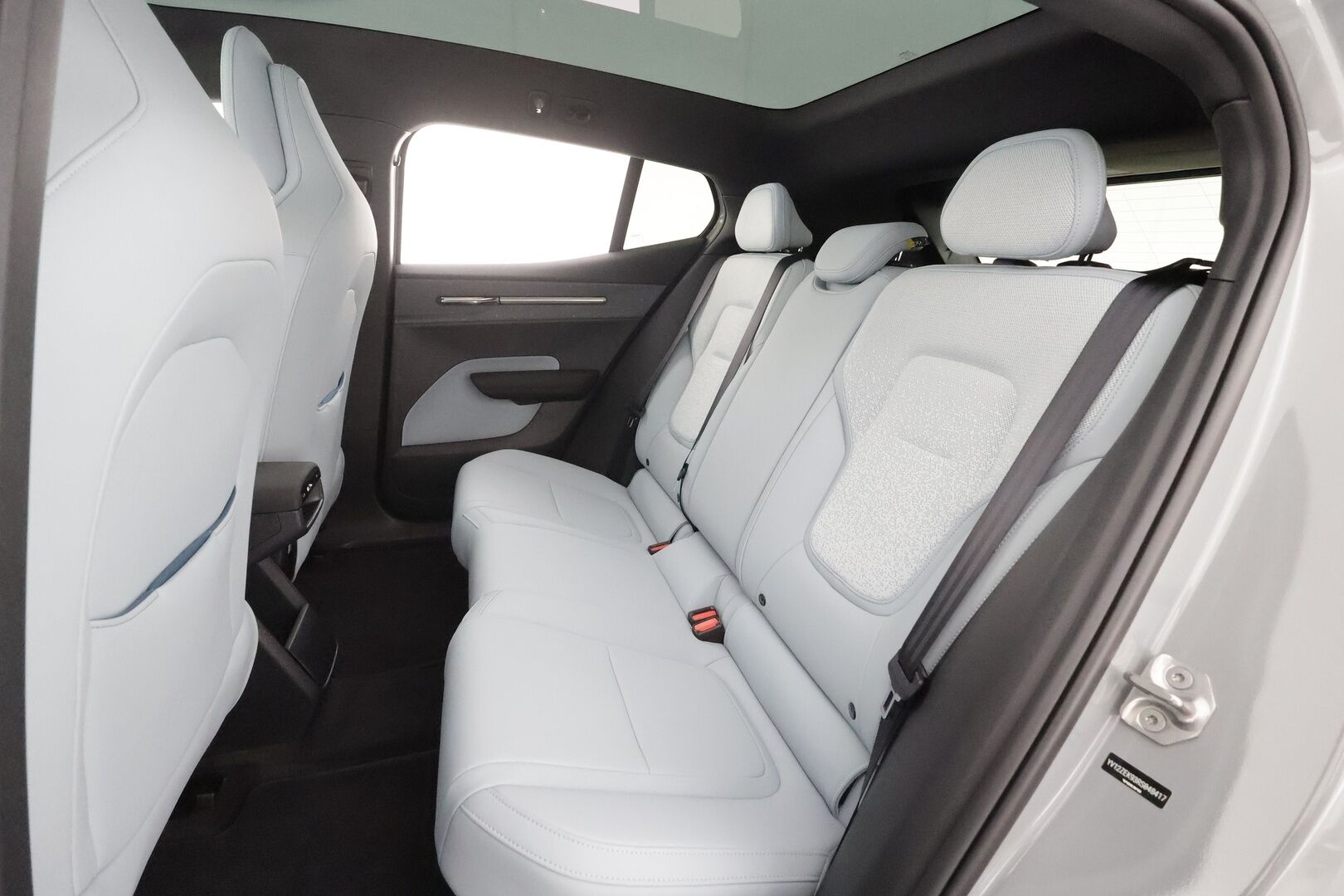 Volvo EX30 2024 Twin Performance Ultra - | ACC | Harman/Kardon | ILP | Muistipenkit | 360° | Panoraama | 