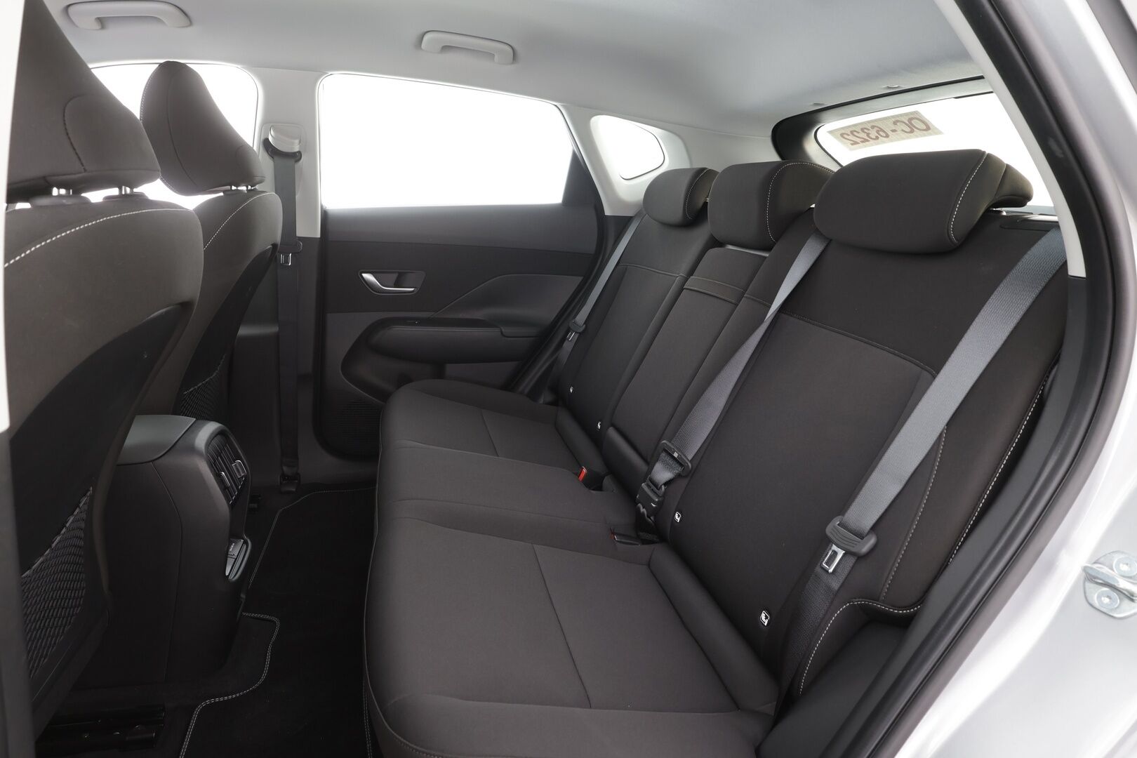 HYUNDAI KONA ELECTRIC 2024 48 kWh 156 hv Comfort - | ACC | ILP | HDA | P.kamera | Digimittaristo | Lämm. ratti | Keyless | LED | Akuston esilämmitys | 2x renkaat aluin | ALV | 