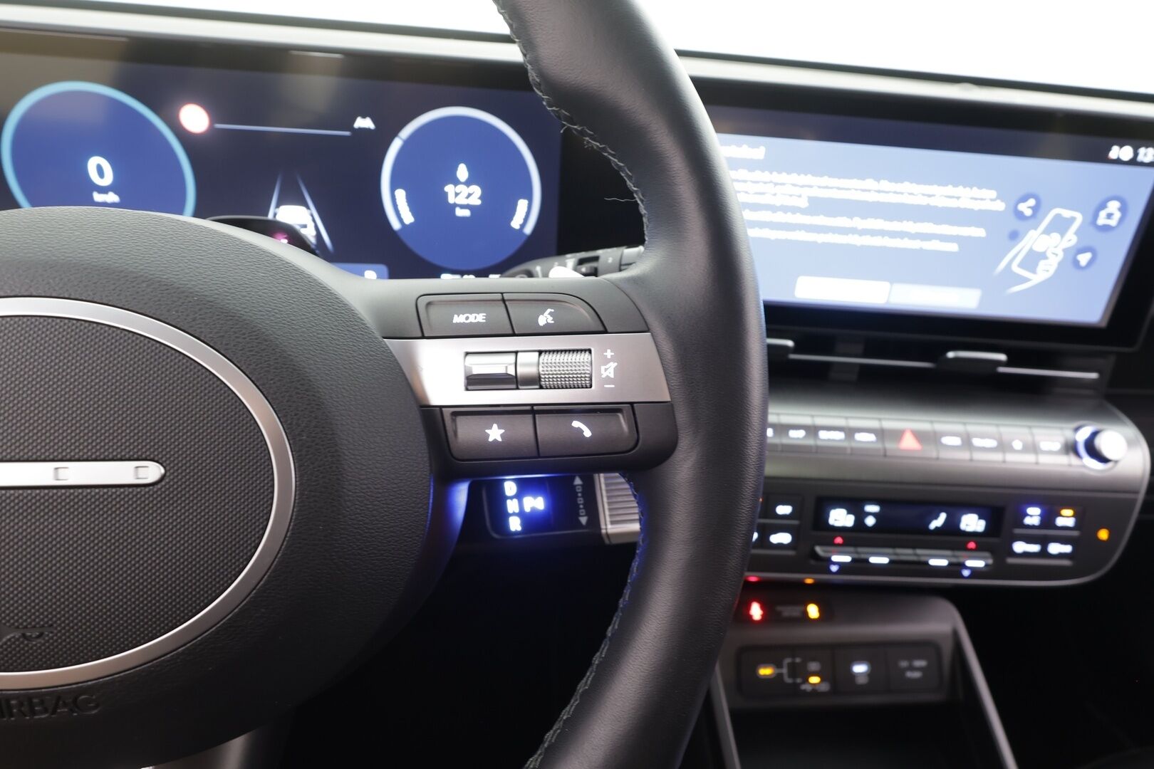 HYUNDAI KONA ELECTRIC 2024 48 kWh 156 hv Comfort - | ACC | ILP | HDA | P.kamera | Digimittaristo | Lämm. ratti | Keyless | LED | Akuston esilämmitys | 2x renkaat aluin | ALV | 