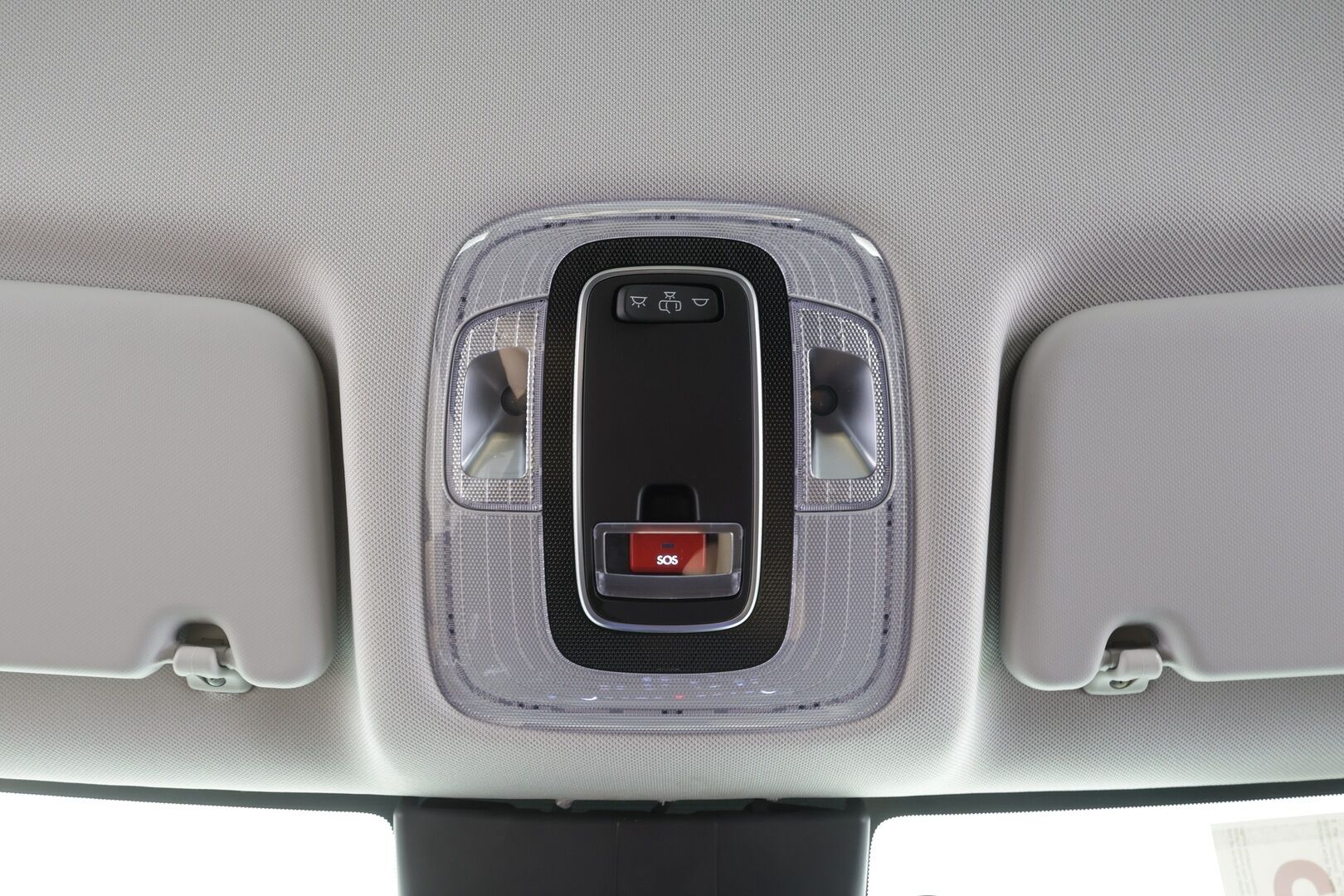 HYUNDAI KONA ELECTRIC 2024 48 kWh 156 hv Comfort - | ACC | ILP | HDA | P.kamera | Digimittaristo | Lämm. ratti | Keyless | LED | Akuston esilämmitys | 2x renkaat aluin | ALV | 