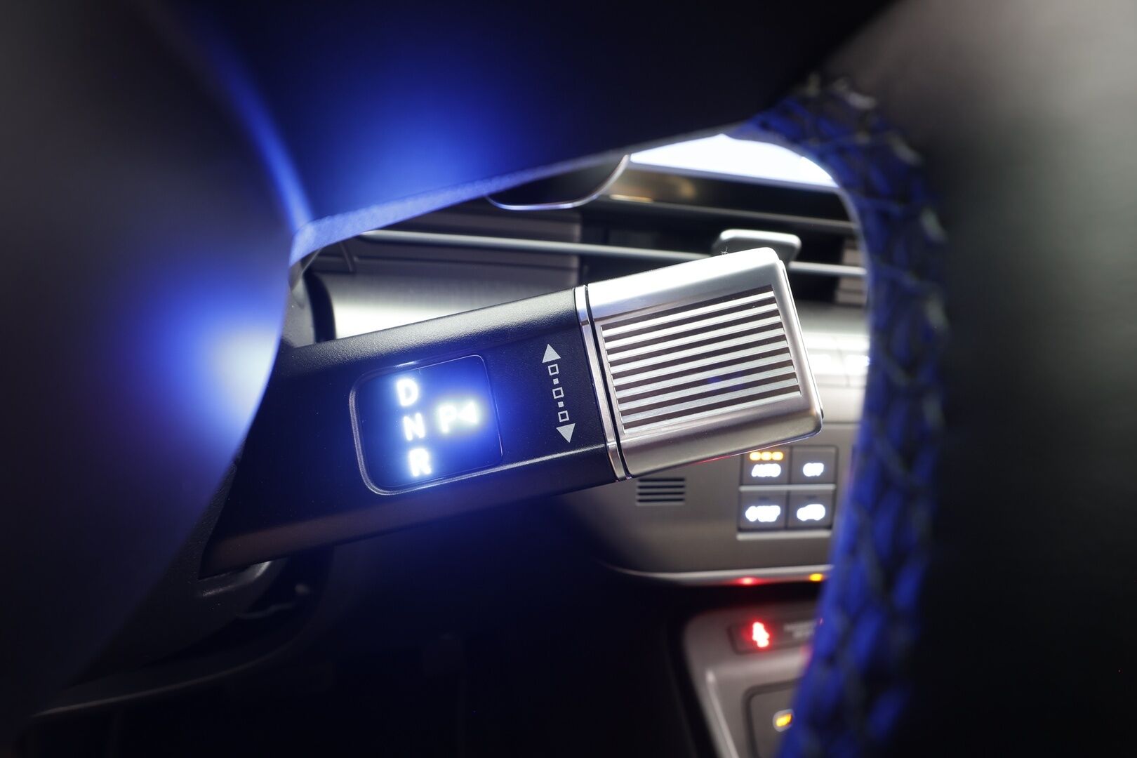 HYUNDAI KONA ELECTRIC 2024 48 kWh 156 hv Comfort - | ACC | ILP | HDA | P.kamera | Digimittaristo | Lämm. ratti | Keyless | LED | Akuston esilämmitys | 2x renkaat aluin | ALV | 