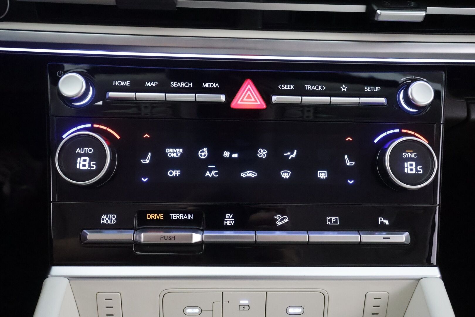 HYUNDAI SANTA FE 2025 1.6 T-GDi 253 hv Plug-in 4WD 6AT Premium 5P - | ACC | HUD | Bose | 360° | Muistipenkki | LED | Navi | Ilmastoidut vaaleat nahat | Ratinlämmitin | Sähköluukku | Merkkihuollettu | Hyvät varusteet |