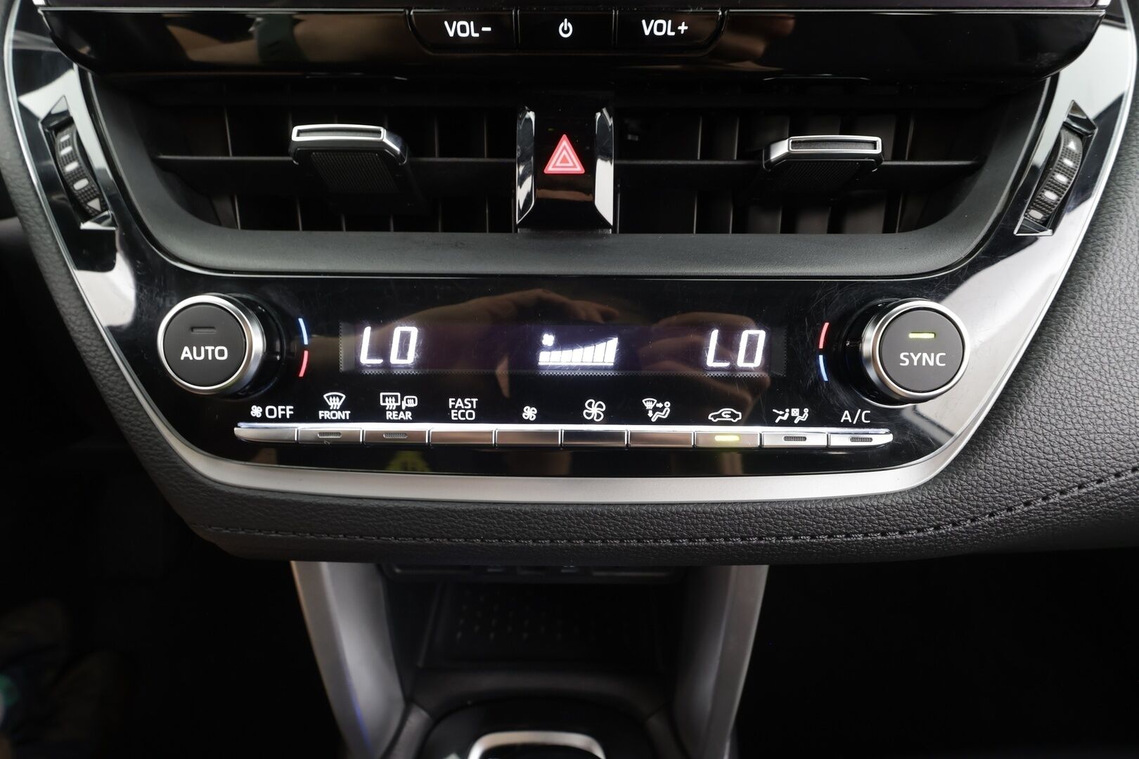 TOYOTA COROLLA CROSS 2023 2.0 AWD-i Active Plus - Adapt.Vakkari | Peruutuskamera | BLIS | Digimittari | Apple&Android | Adapt.LED | ALV | 2x Renkaat Aluvantein | Juuri tullut Tampereelle!